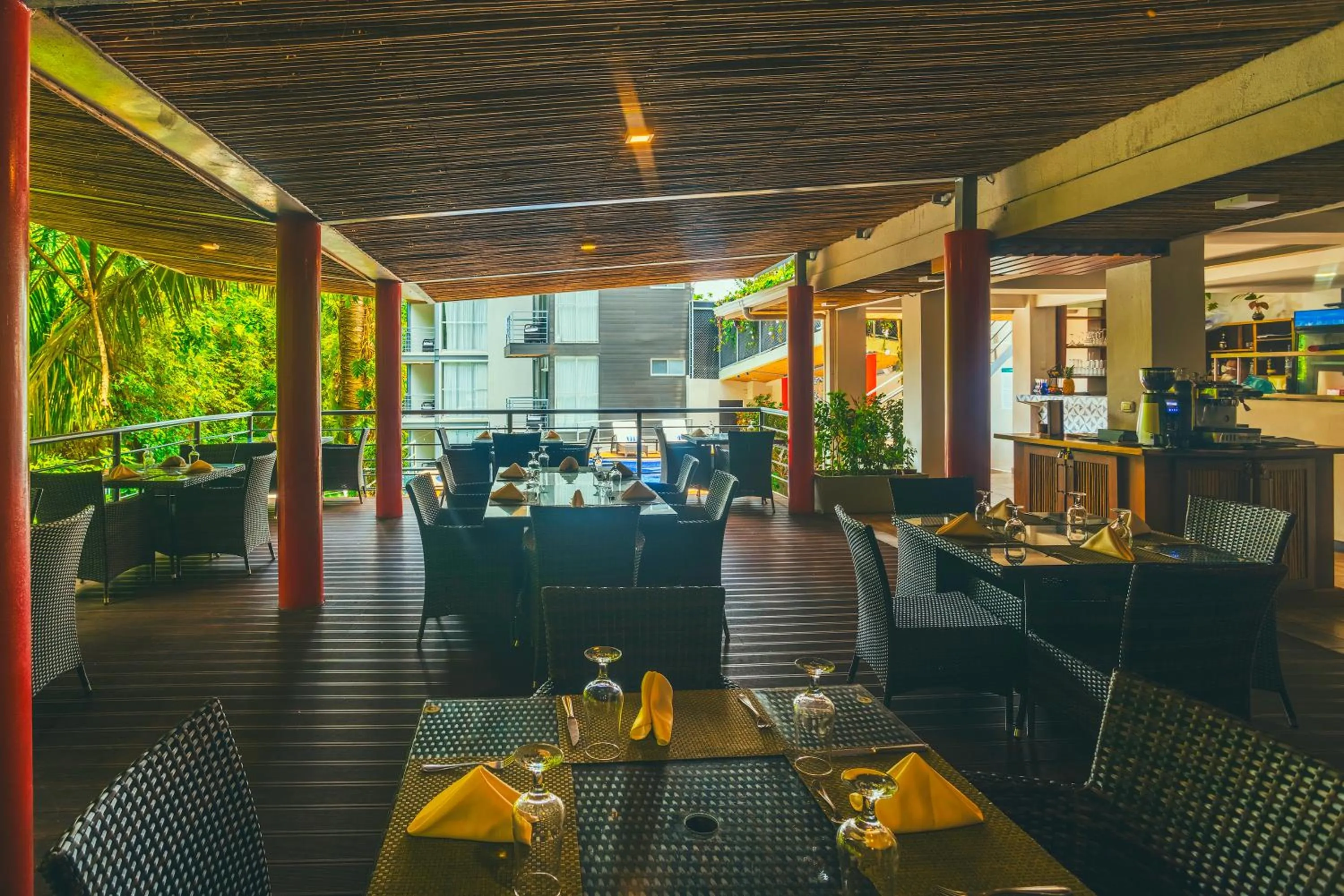 Restaurant/places to eat in Jungle Vista Boutique Hotel