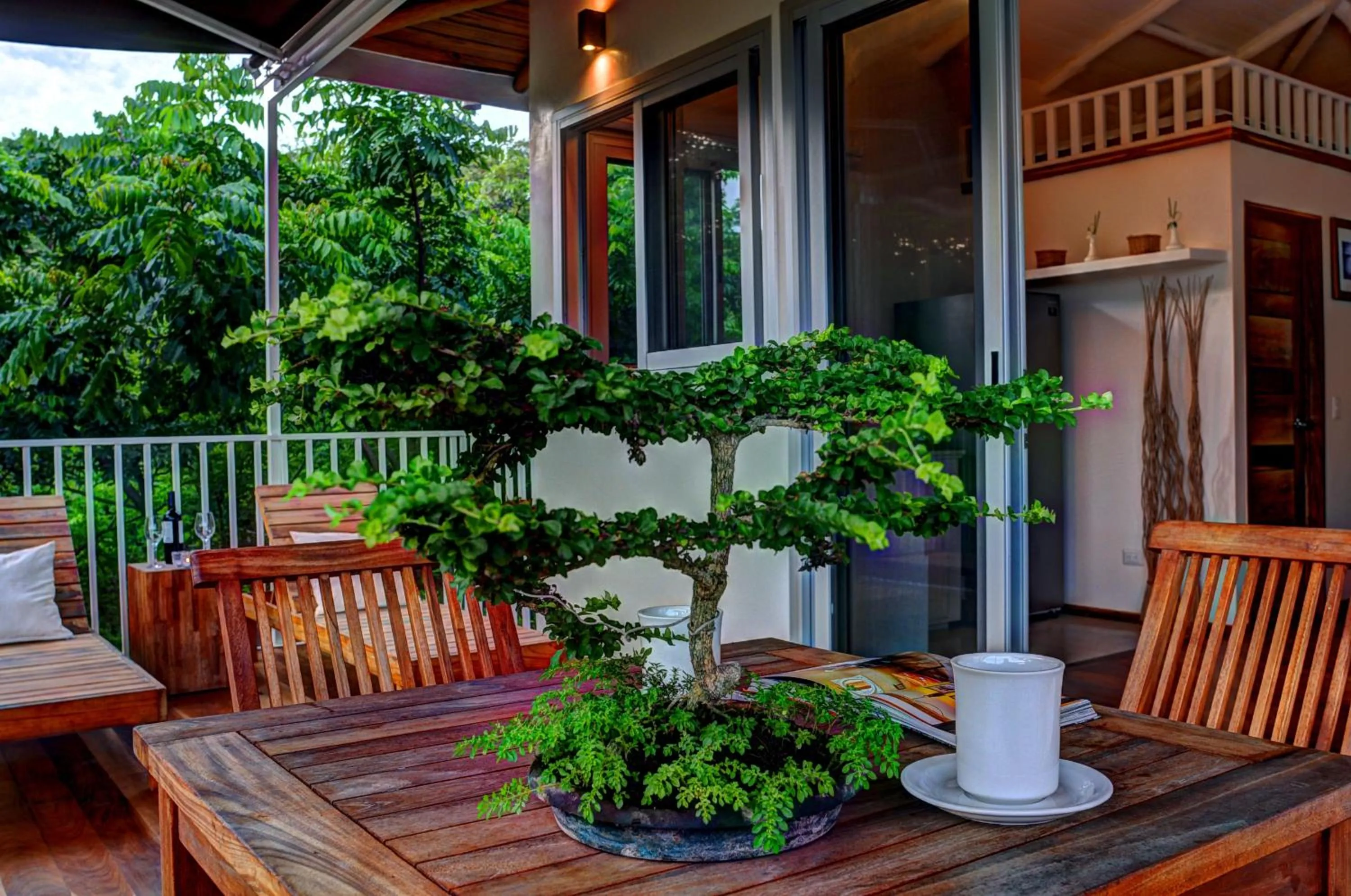 Balcony/Terrace in Moana Surf Resort