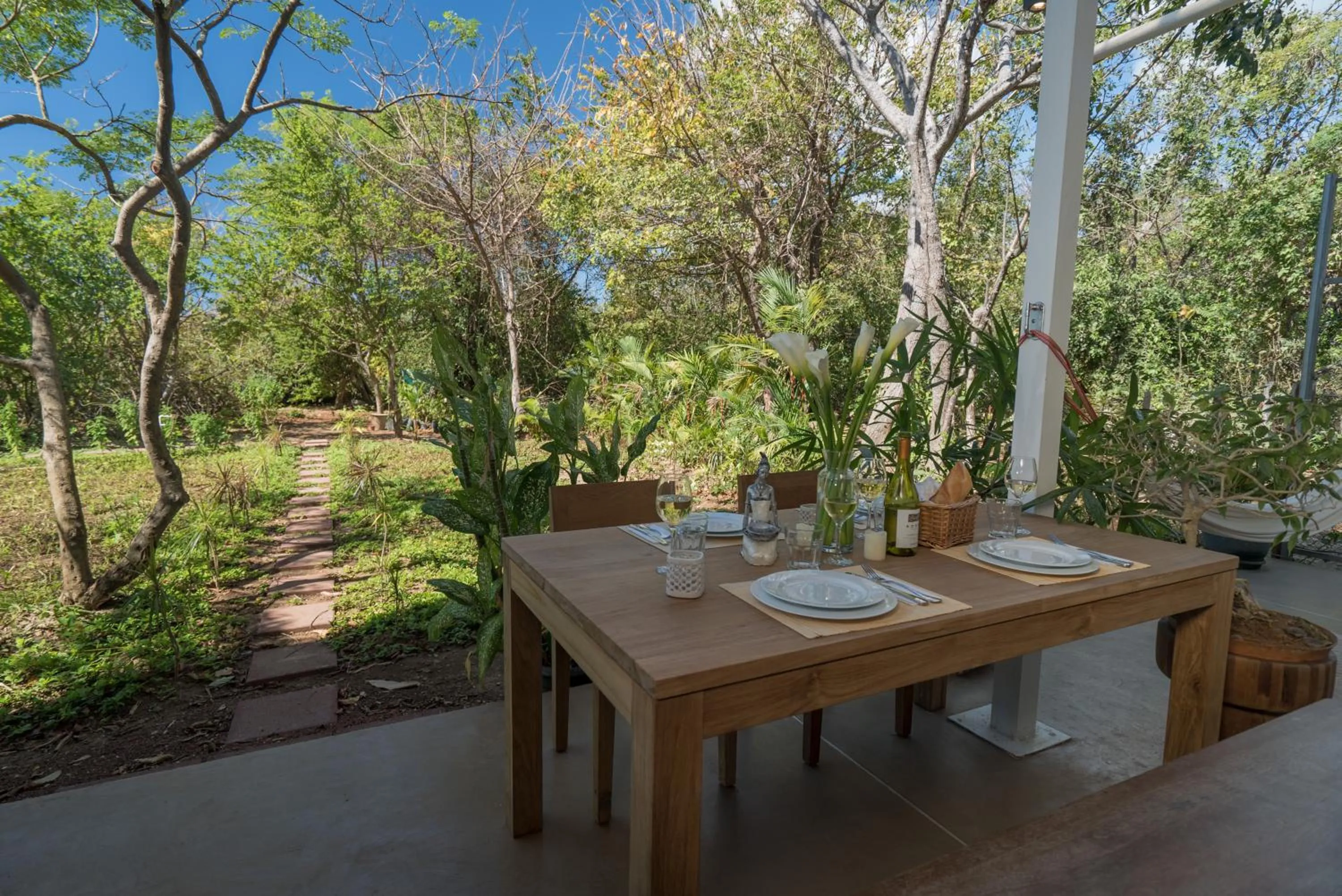 Garden view in Moana Surf Resort