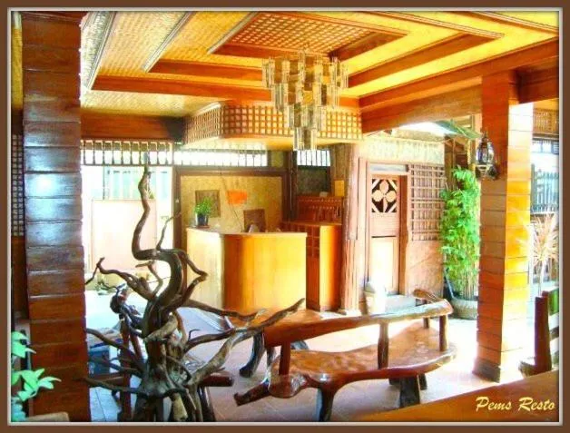 Lobby or reception in Pems Pension and Restaurant