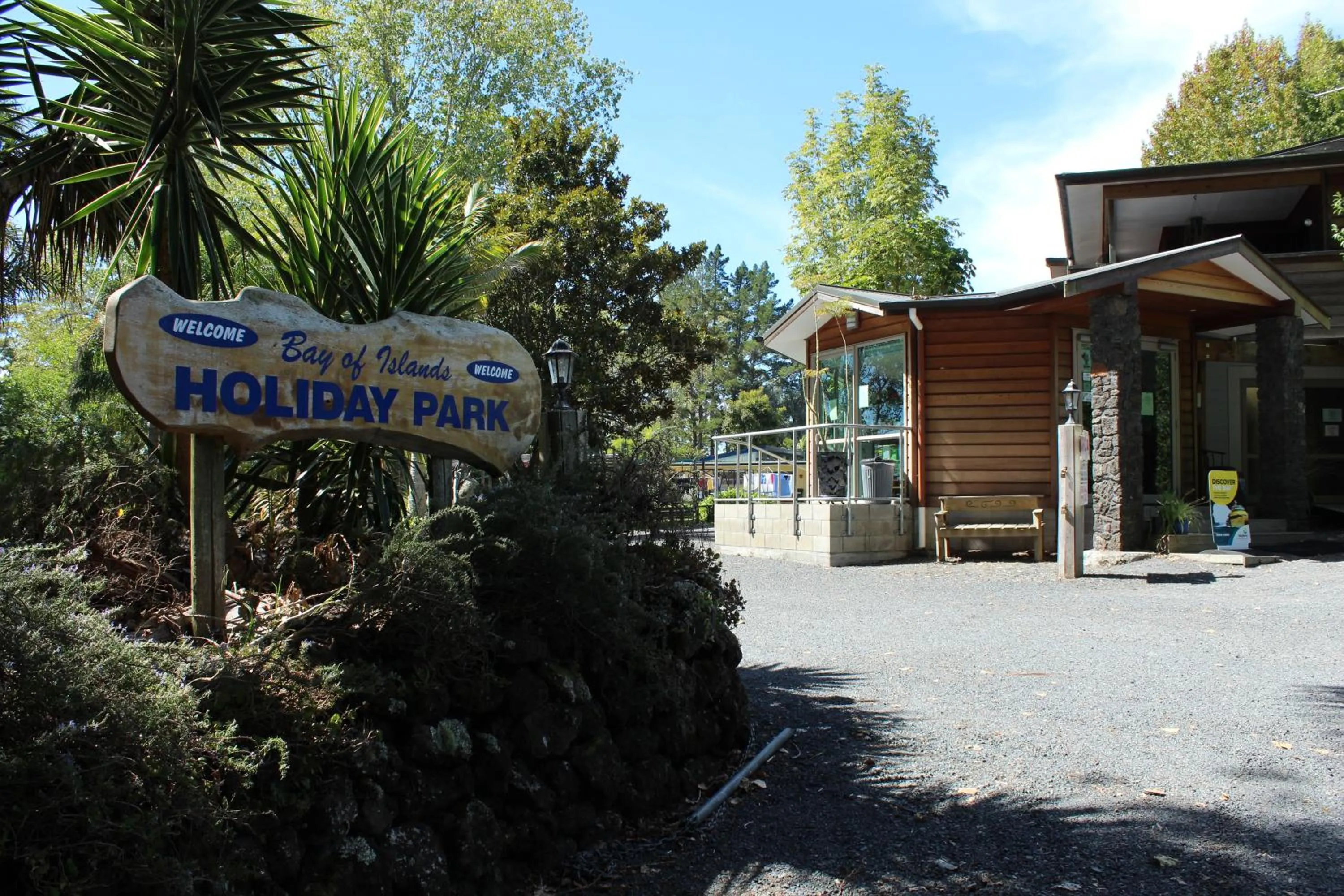 Facade/entrance in Bay of Islands Holiday Park