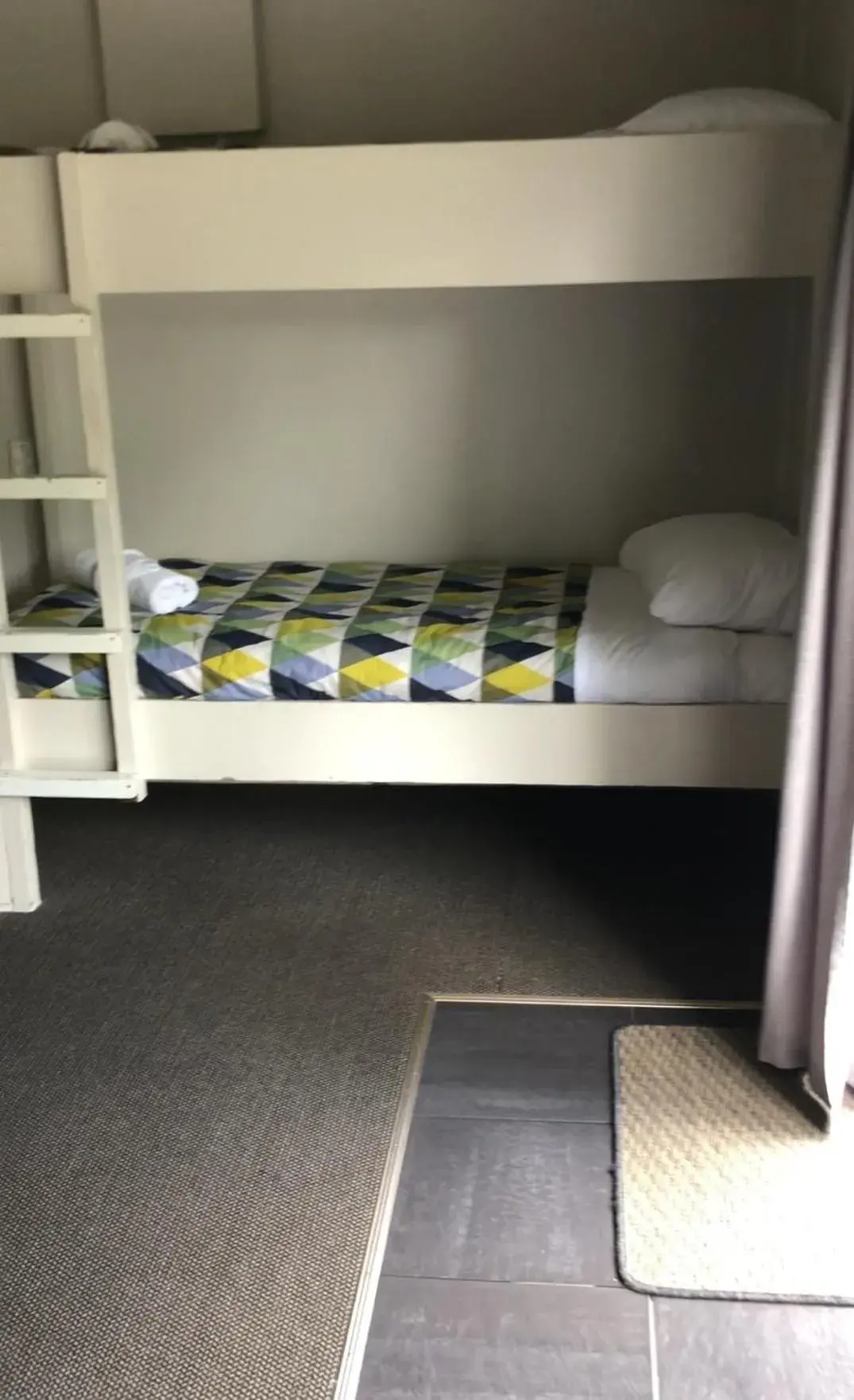 Studio Unit (maximum 4 guests) in Bay of Islands Holiday Park Studio Unit (maximum 4 guests) in Bay of Islands Holiday Park