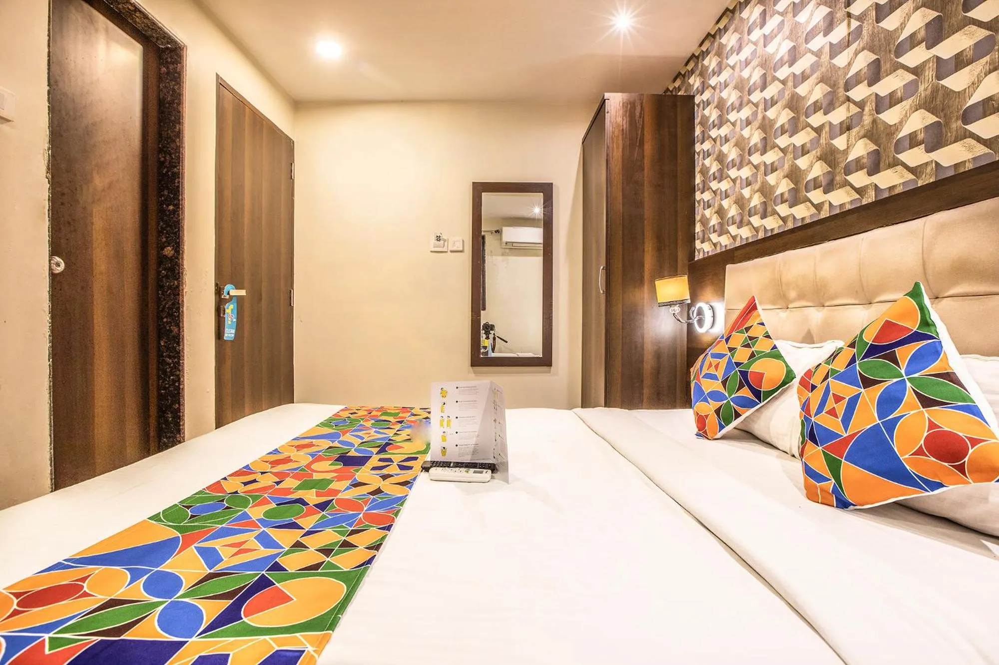 Bedroom, Bed in Hygienic Hotel Liberty Plaza