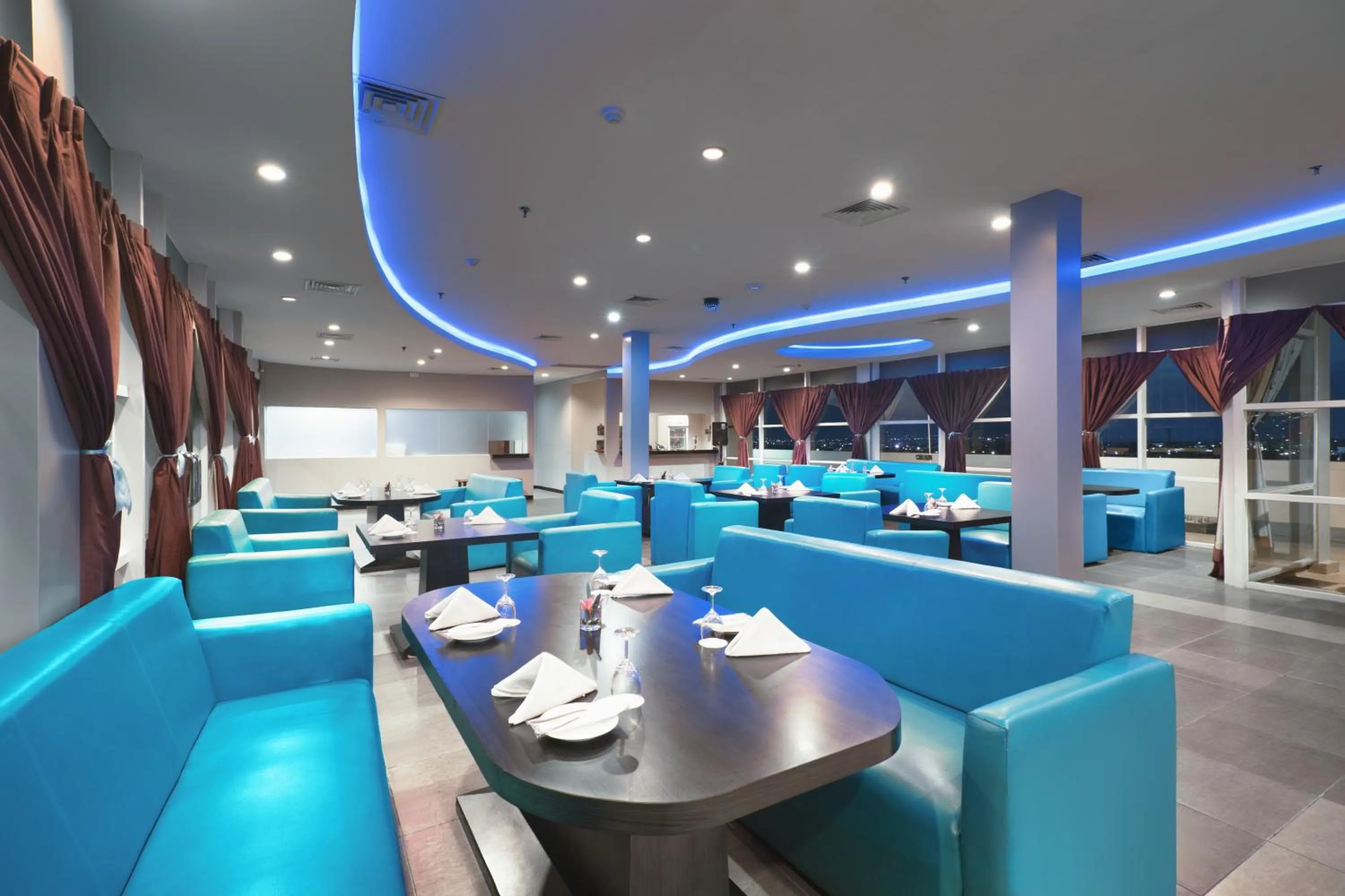 Restaurant/places to eat in Best Western Plus Coco Palu