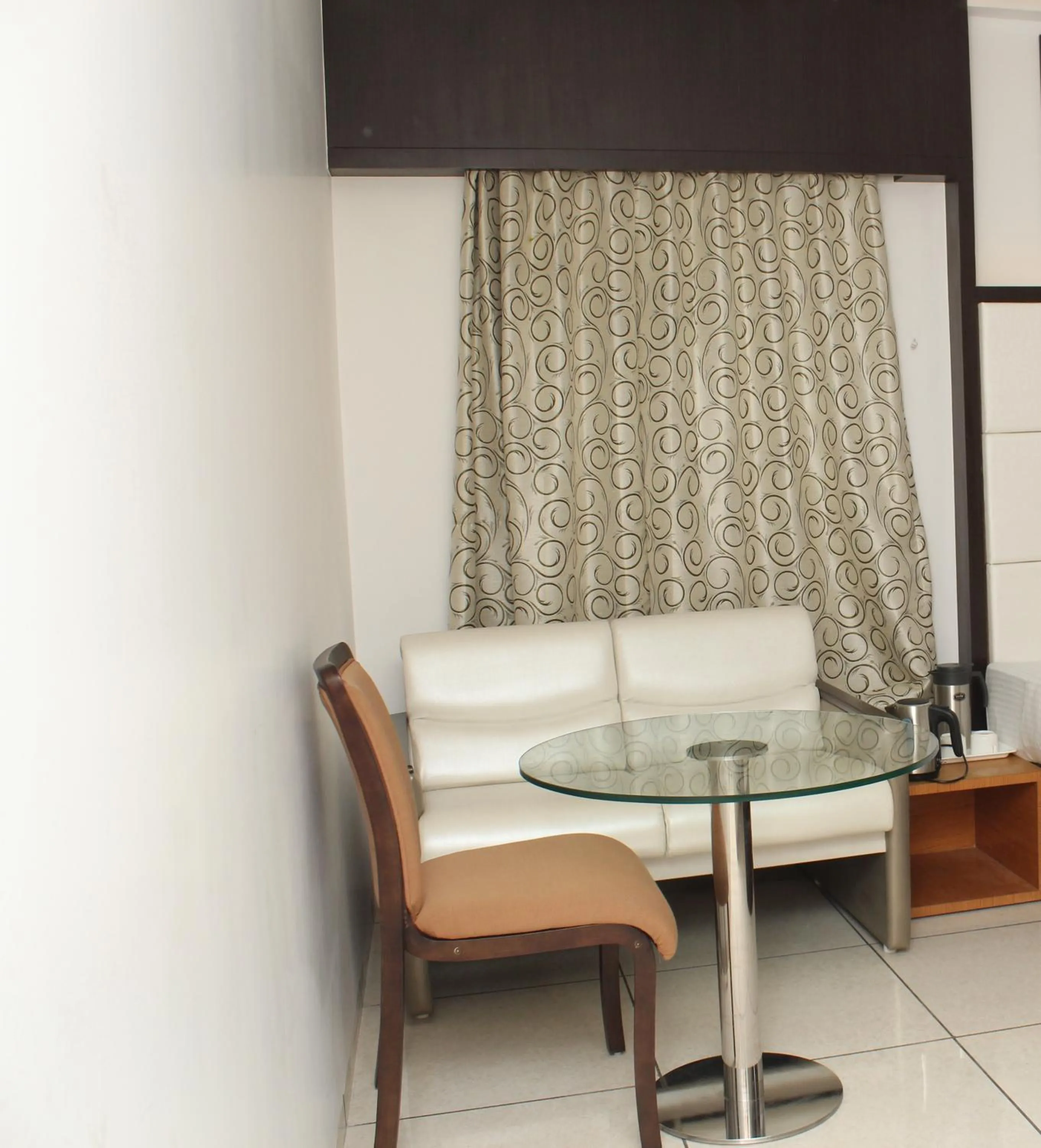 Bedroom in Hotel Royal Shelter