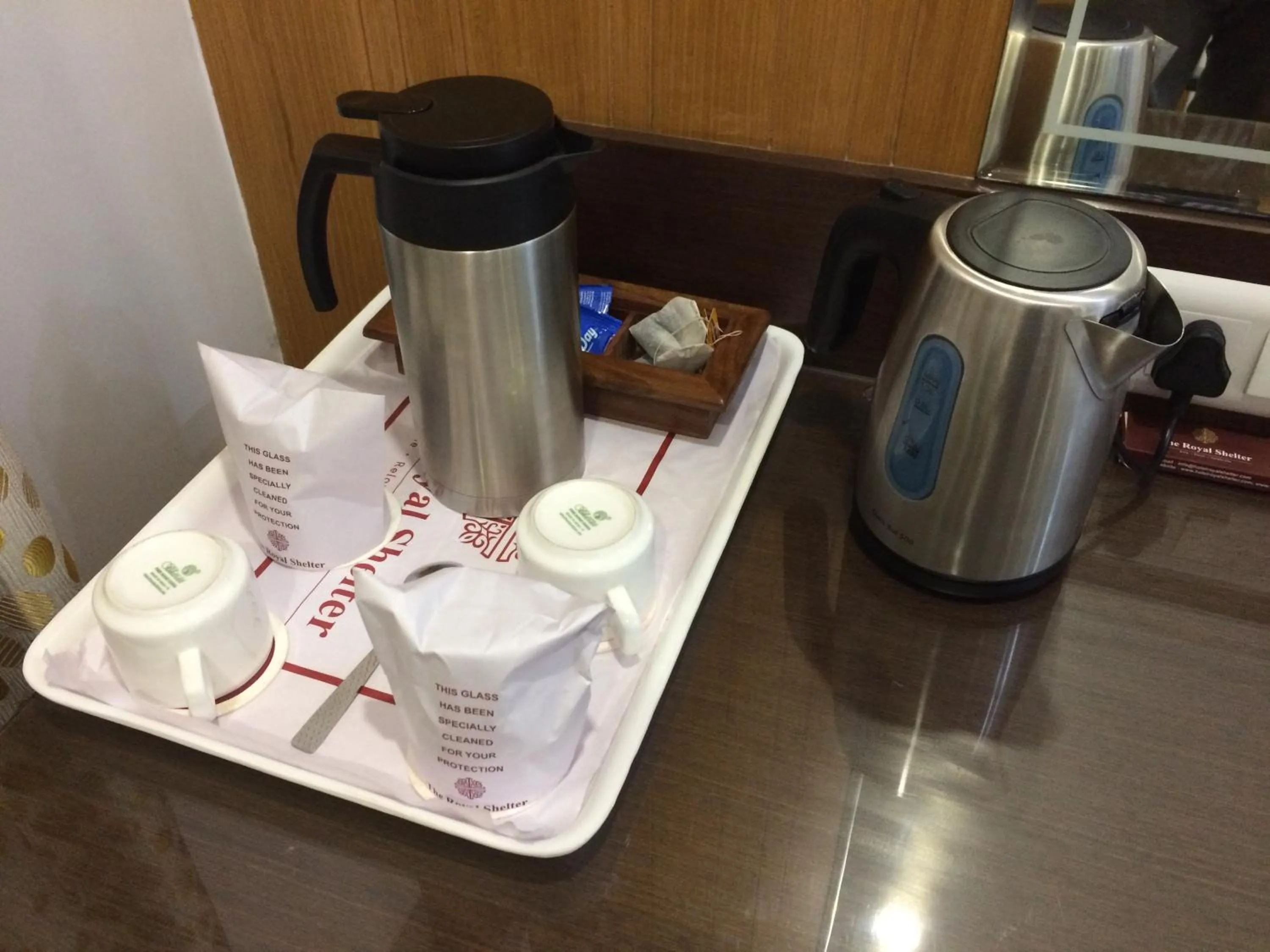 Coffee/tea facilities in Hotel Royal Shelter