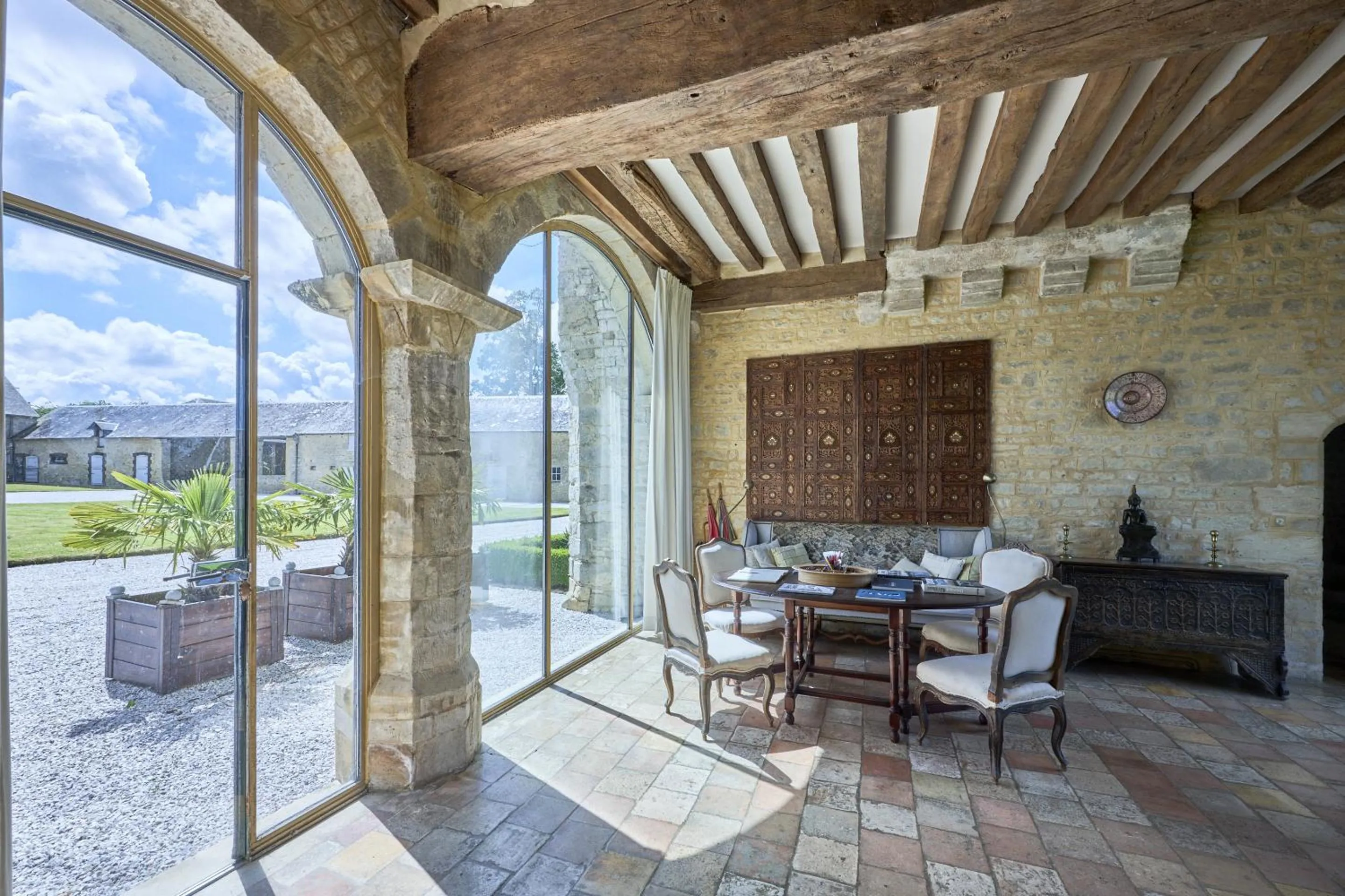 Facade/entrance in MANOIR du QUESNAY