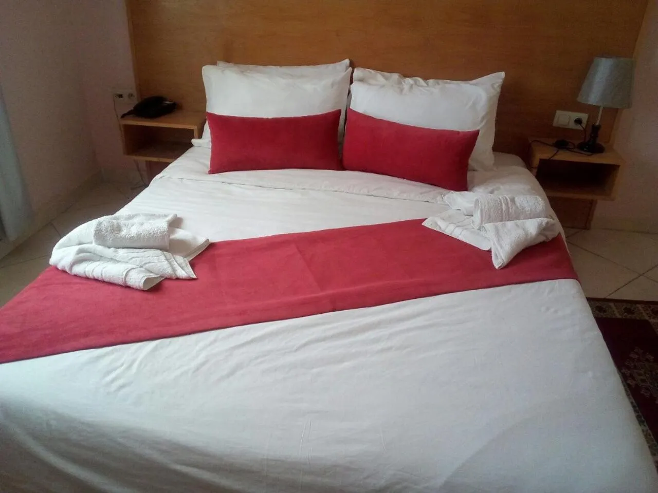 Photo of the whole room, Bed in Hotel Miramar