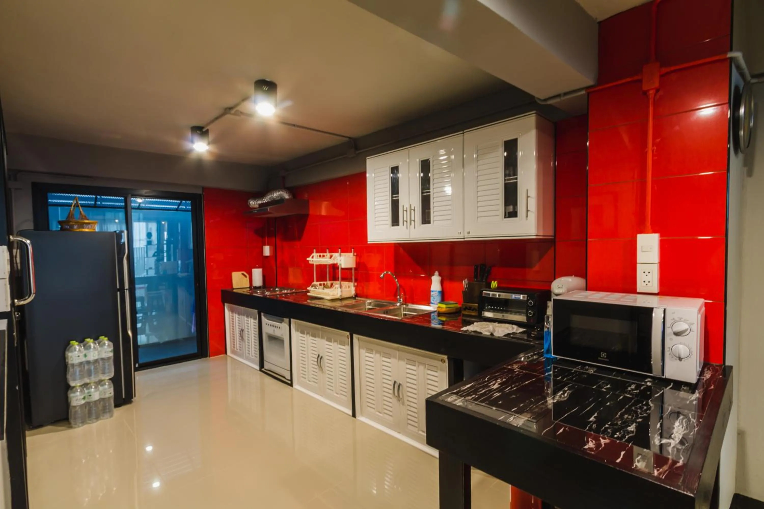 Kitchen or kitchenette in Chez Pom