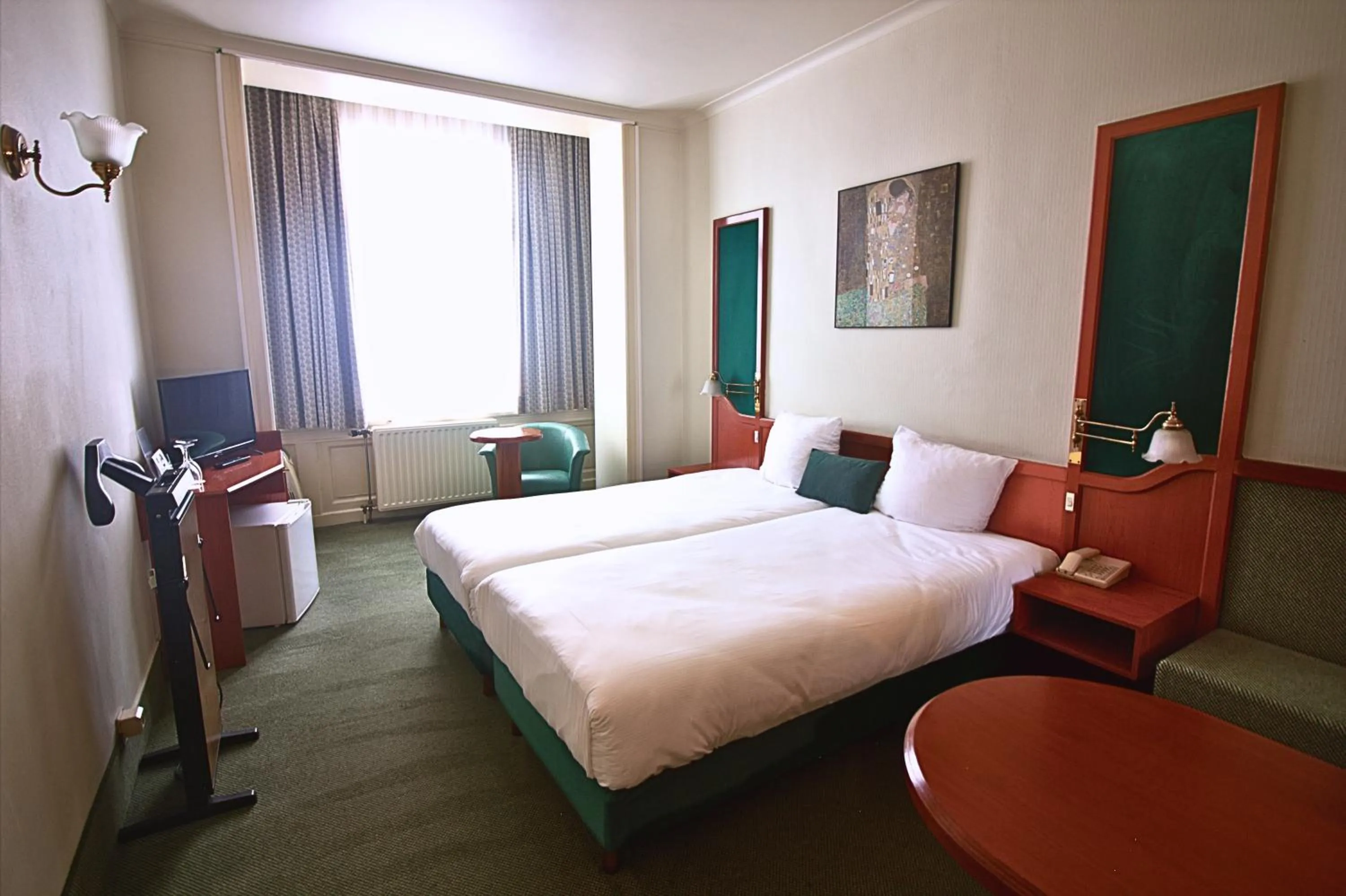 Photo of the whole room, Bed in Hotel Le Dome