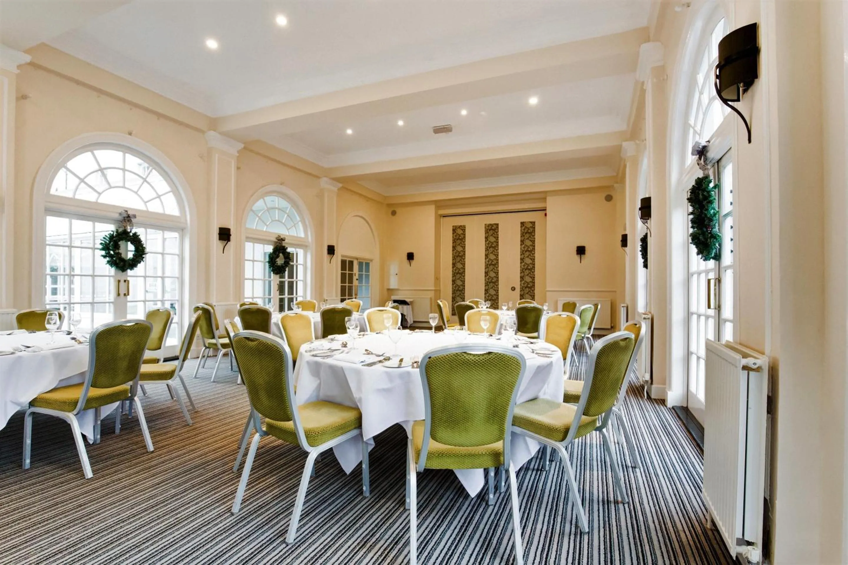 Restaurant/places to eat in Barony Castle Hotel