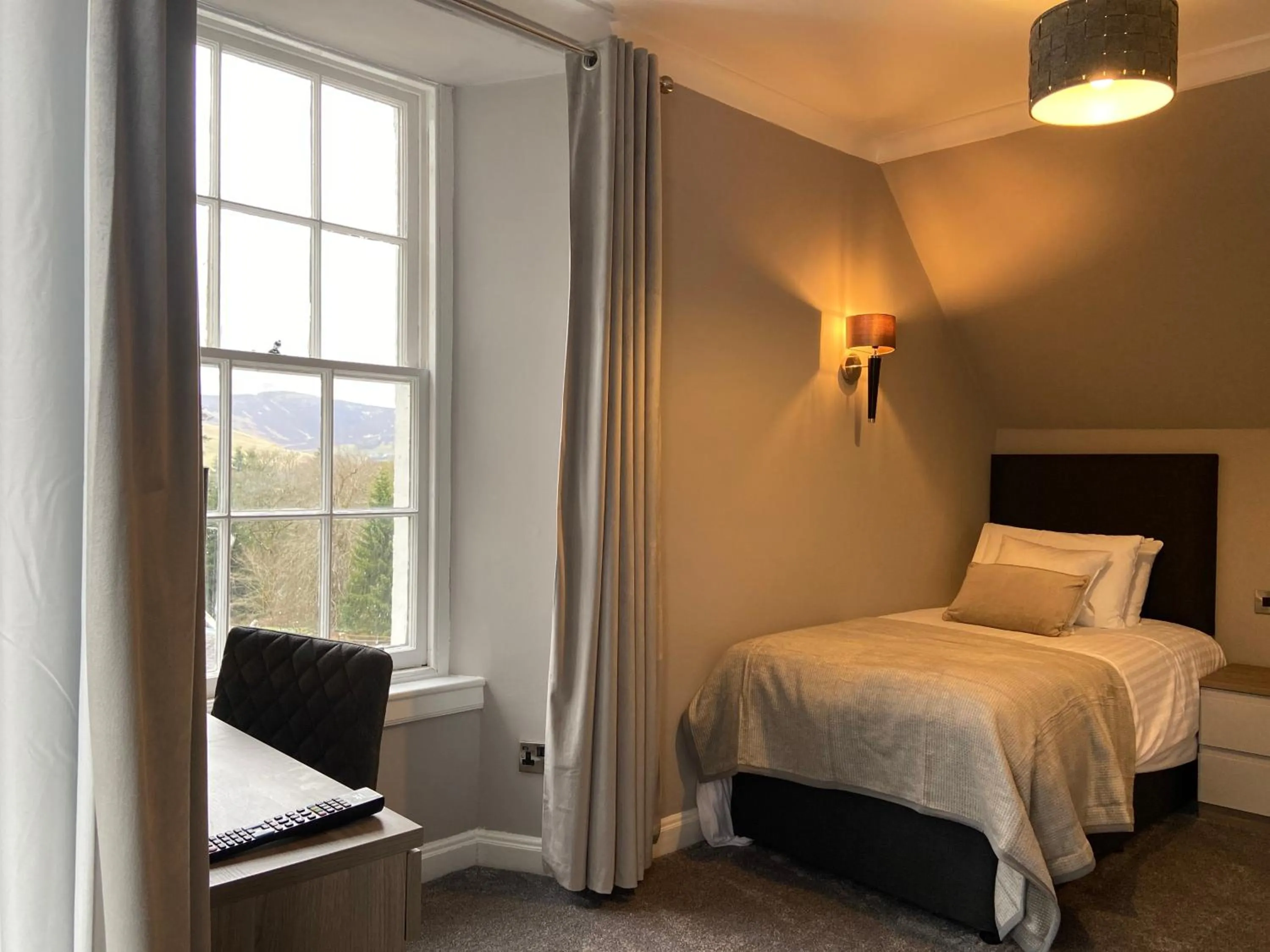 Photo of the whole room, Bed in Barony Castle Hotel