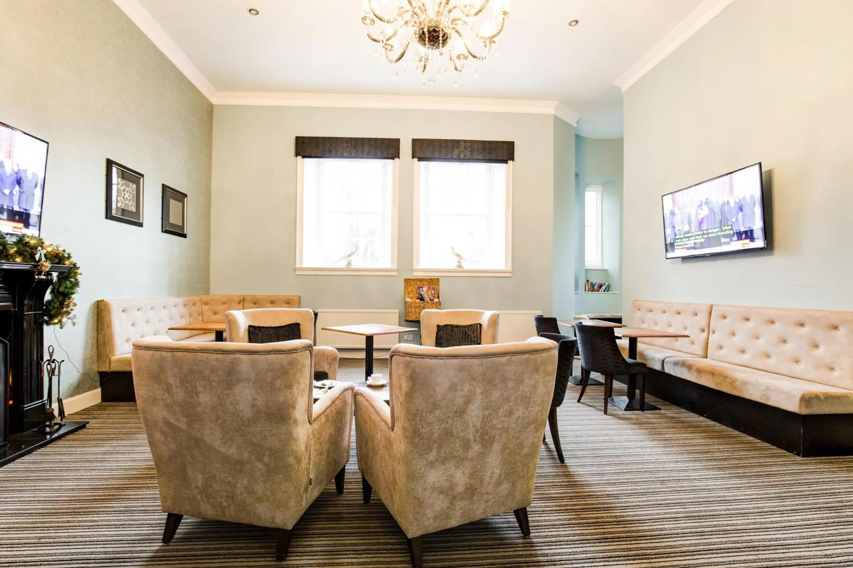 Living room in Barony Castle Hotel