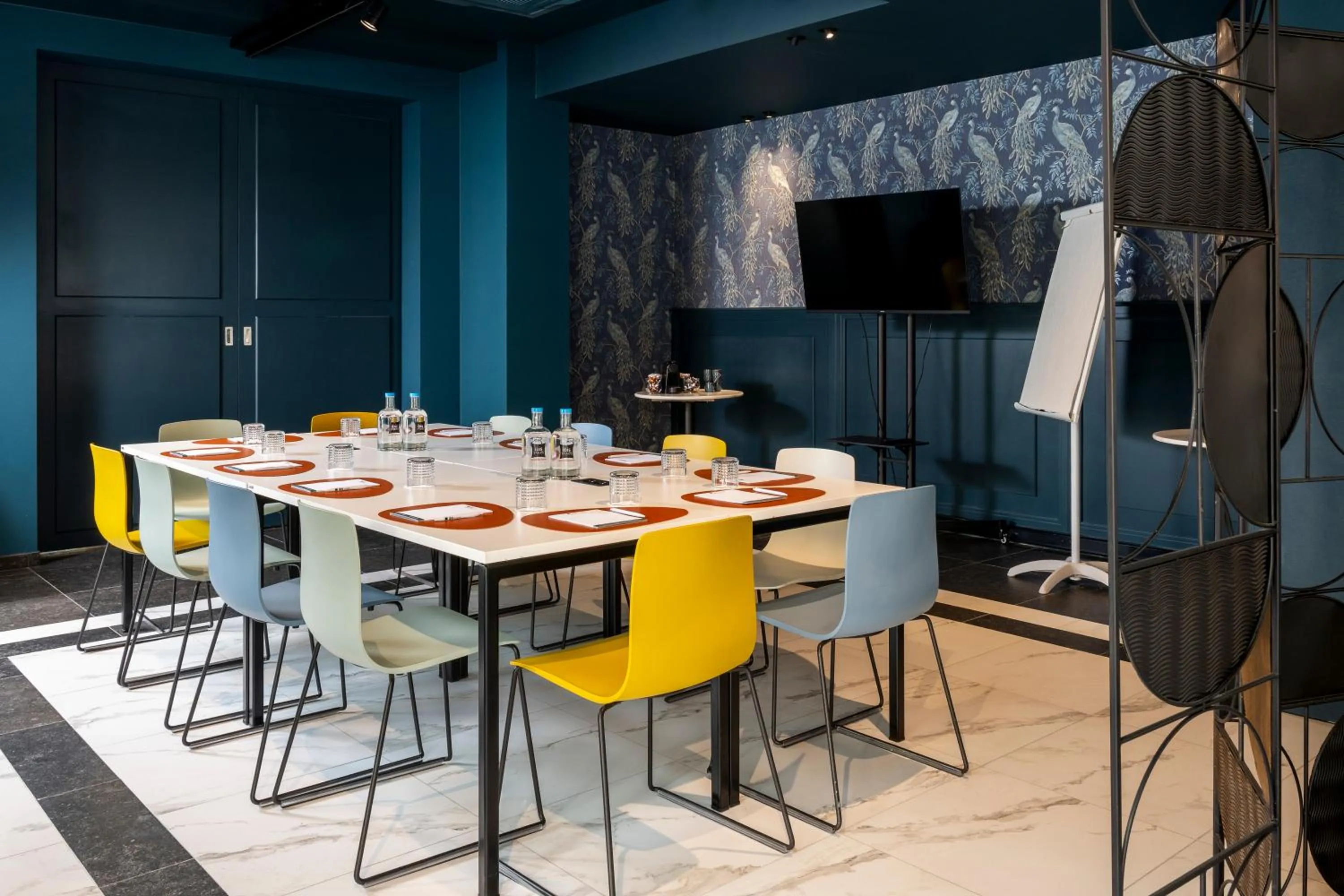 TV and multimedia in ibis Styles Hasselt City Centre