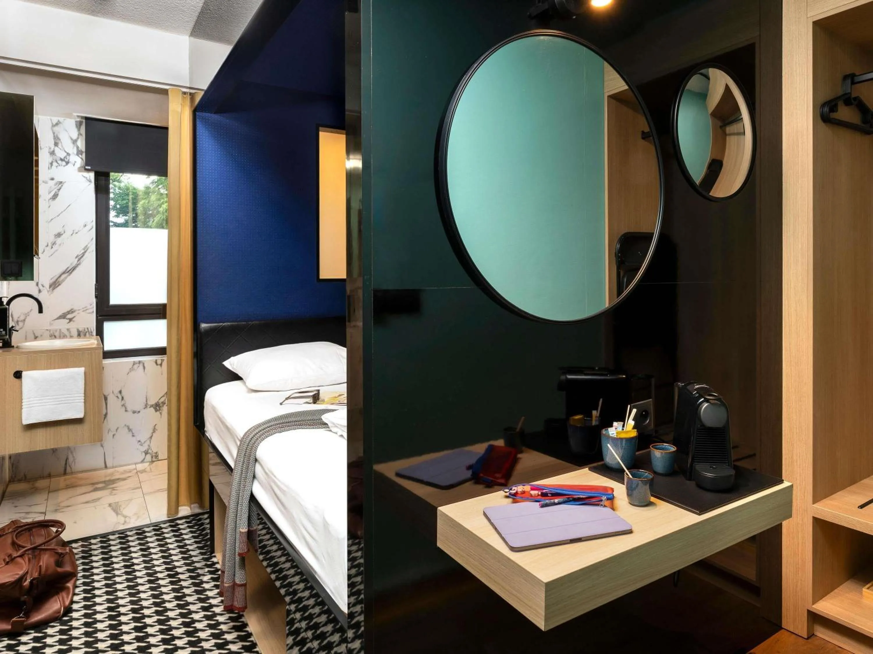 Bedroom, Bed in ibis Styles Hasselt City Centre