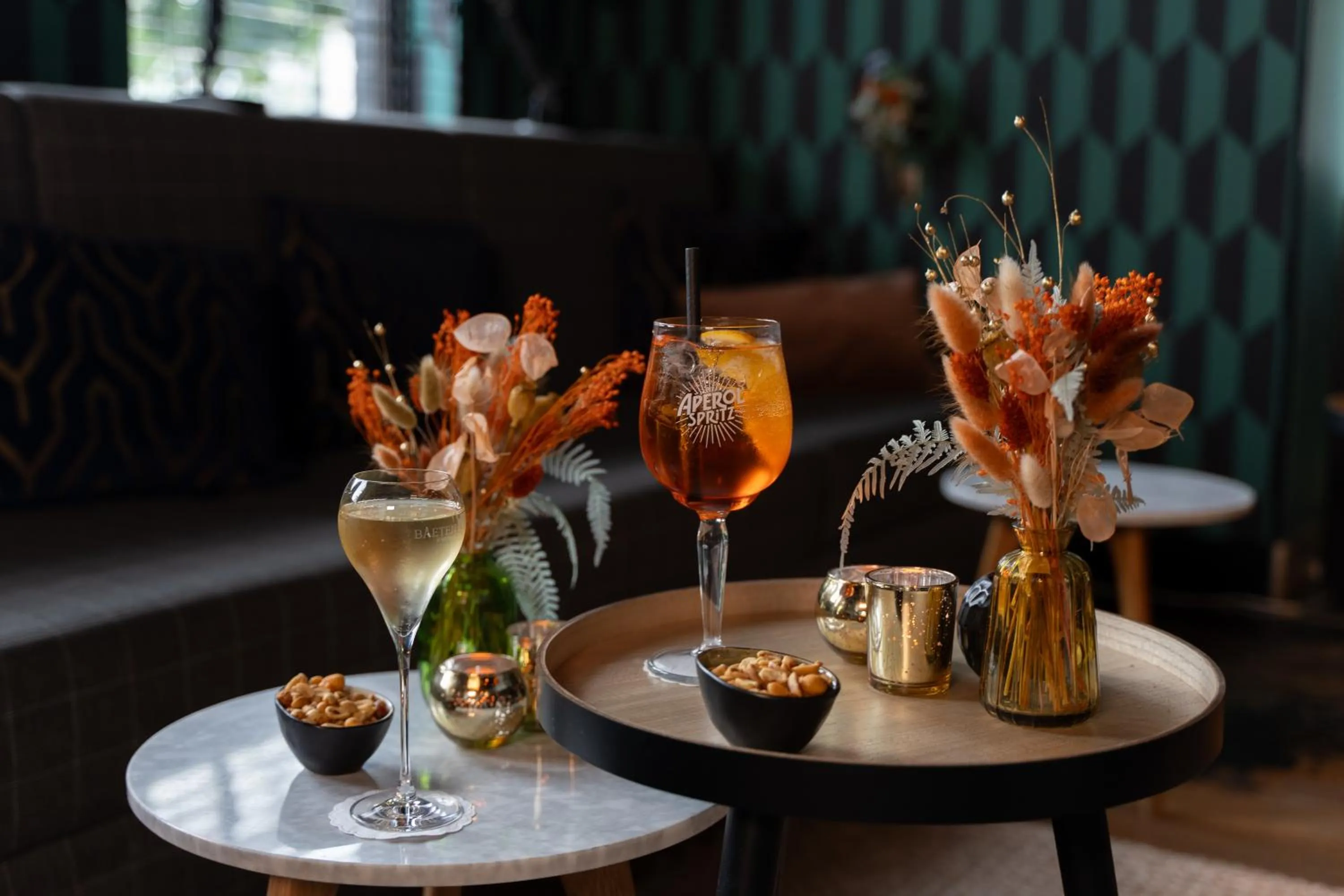 Lobby or reception in YUP Hotel