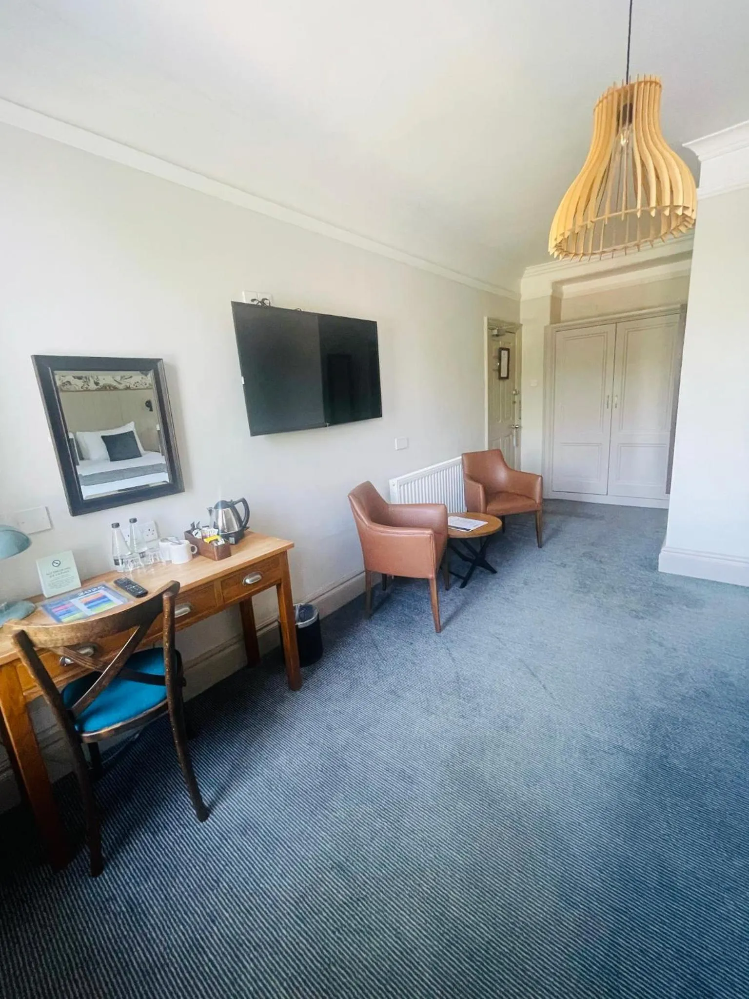 Coffee/tea facilities in Cedars Inn by Greene King Inns