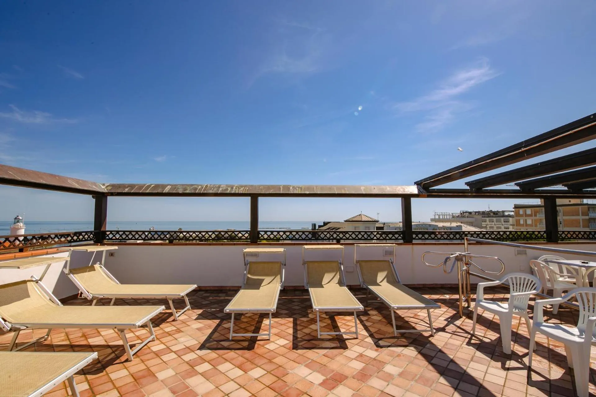 Swimming pool in B&B Domus Mea