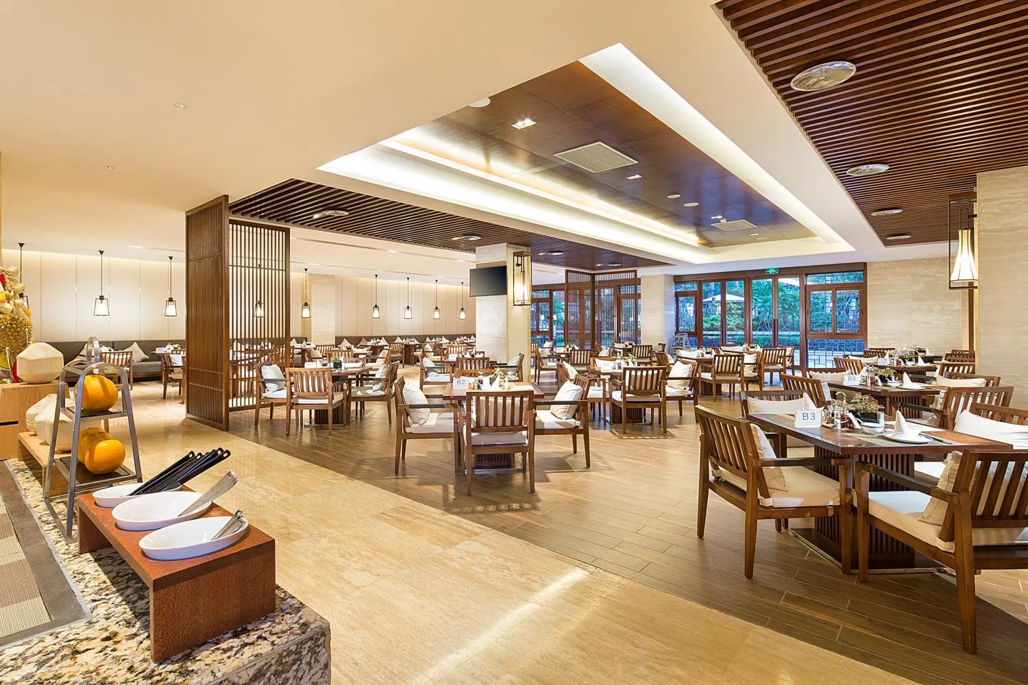 Restaurant/places to eat in Wyndham Grand Plaza Royale Wenchang