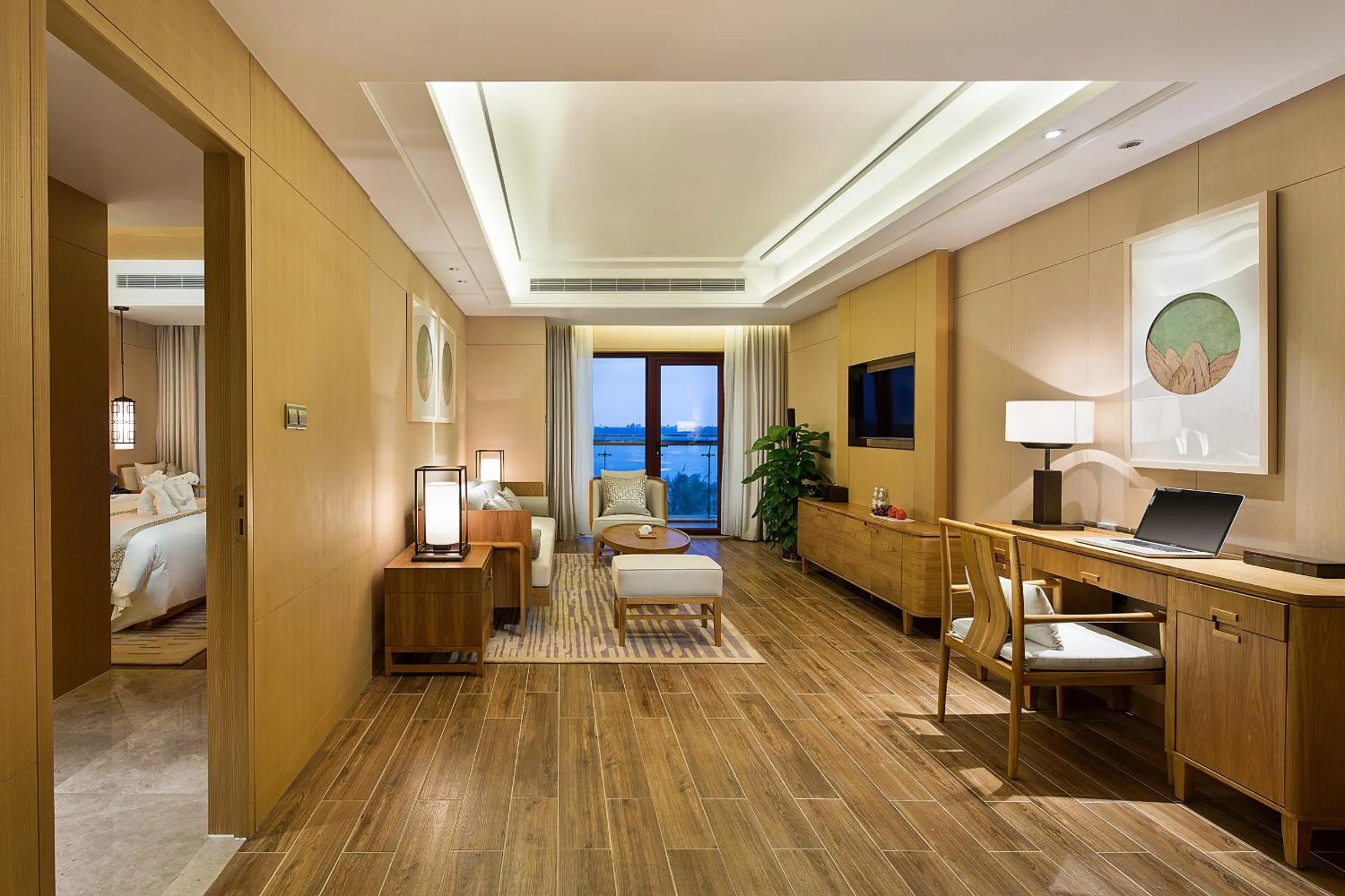 Bed in Wyndham Grand Plaza Royale Wenchang