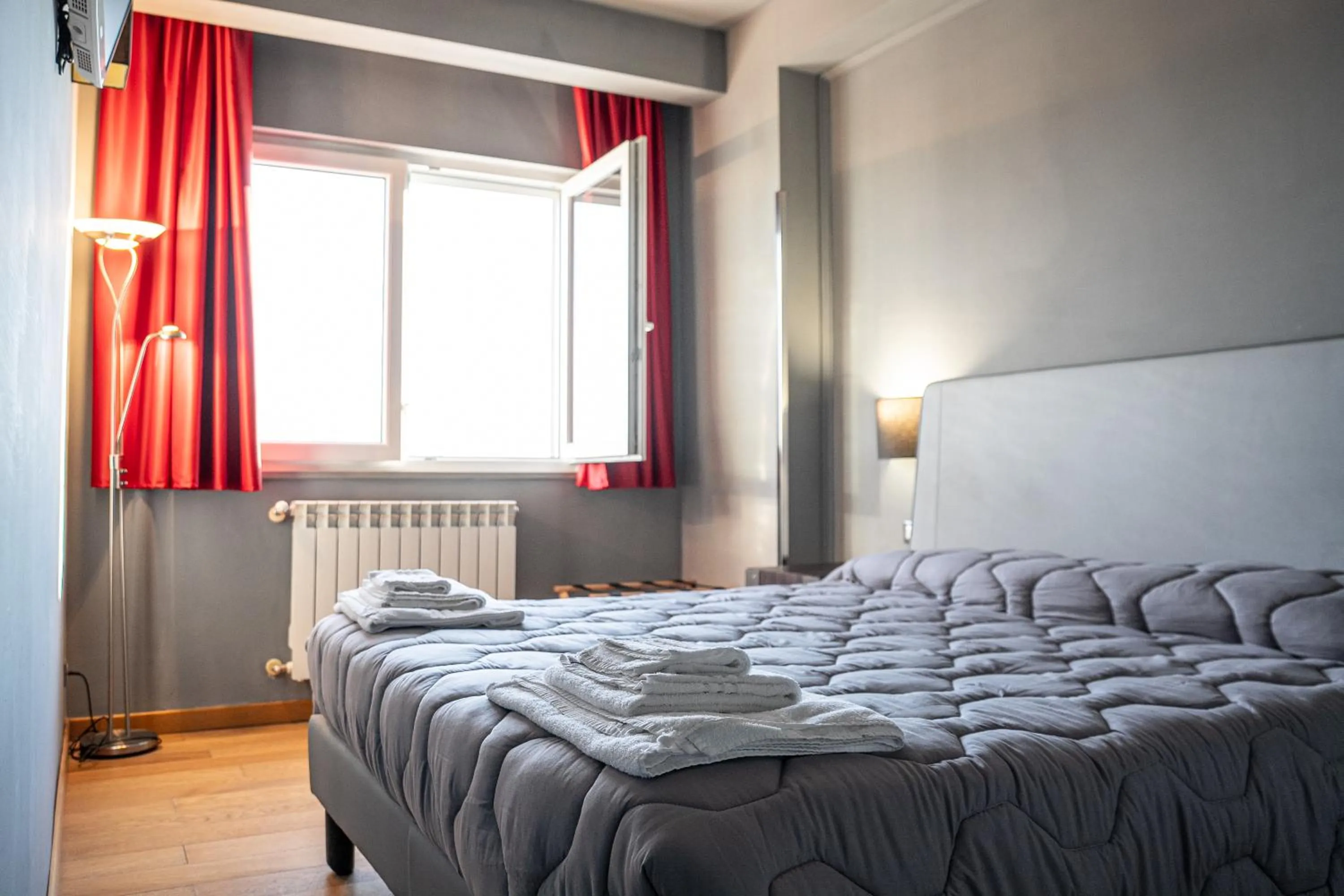 Bed in San Cataldo Hotel