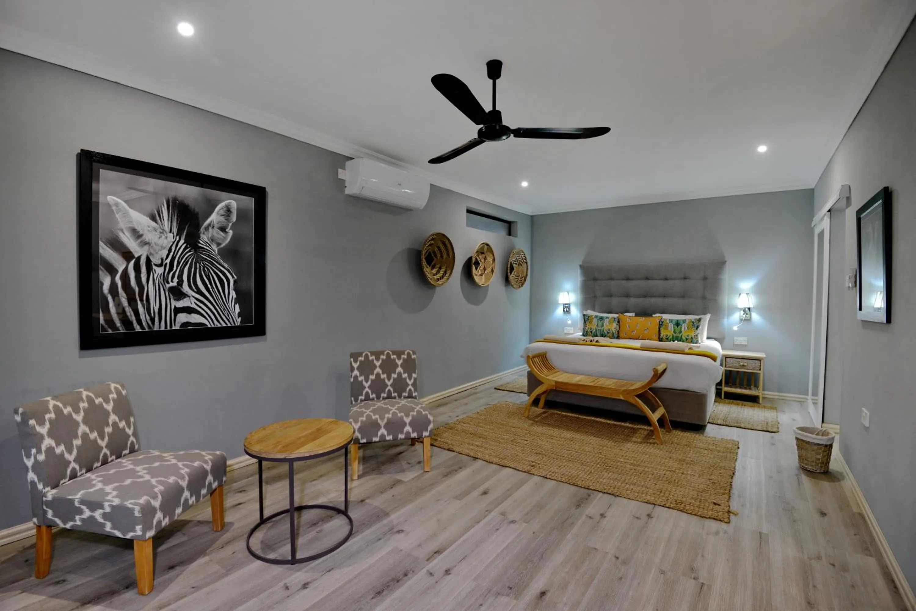 Bedroom, Bed in River View Lodge