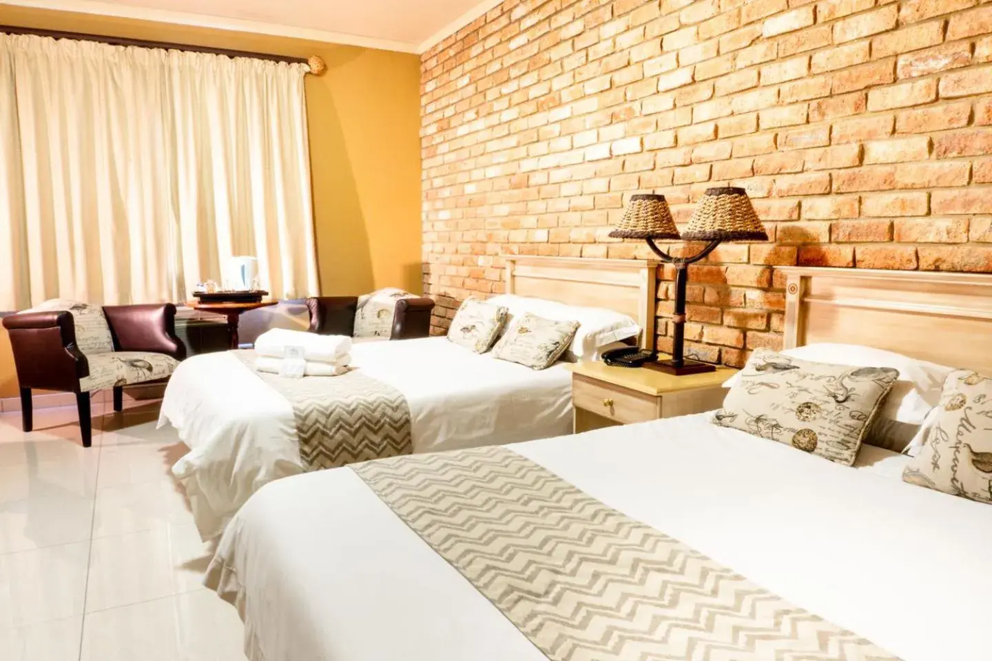 Double or Twin Room - single occupancy in Willows Garden Hotel Potchefstroom Double or Twin Room - single occupancy in Willows Garden Hotel Potchefstroom