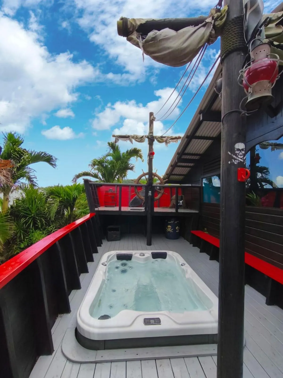Hot Tub in Piton Bungalows Ecolodges