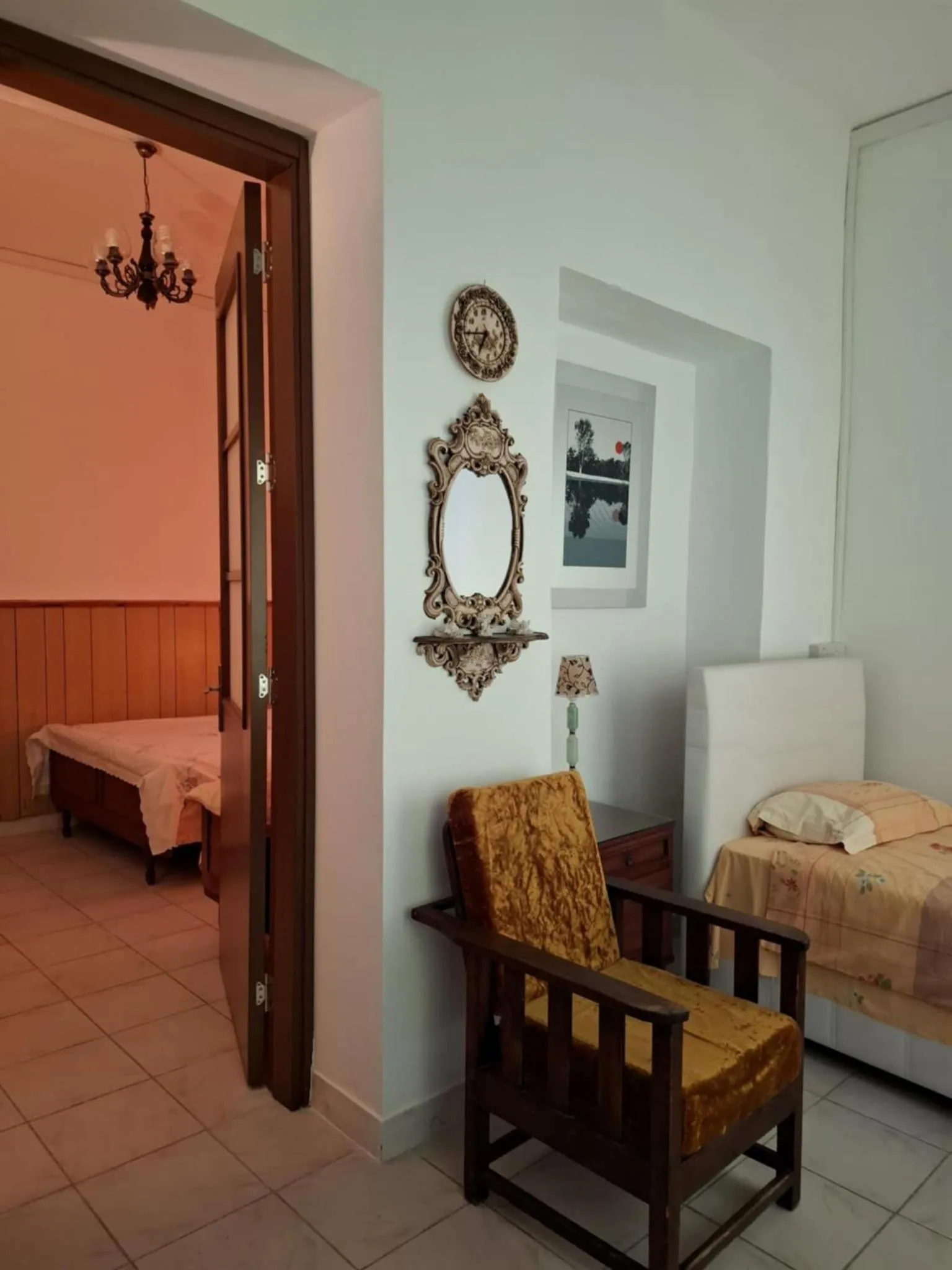 Bed in Mystery Garden Guest House