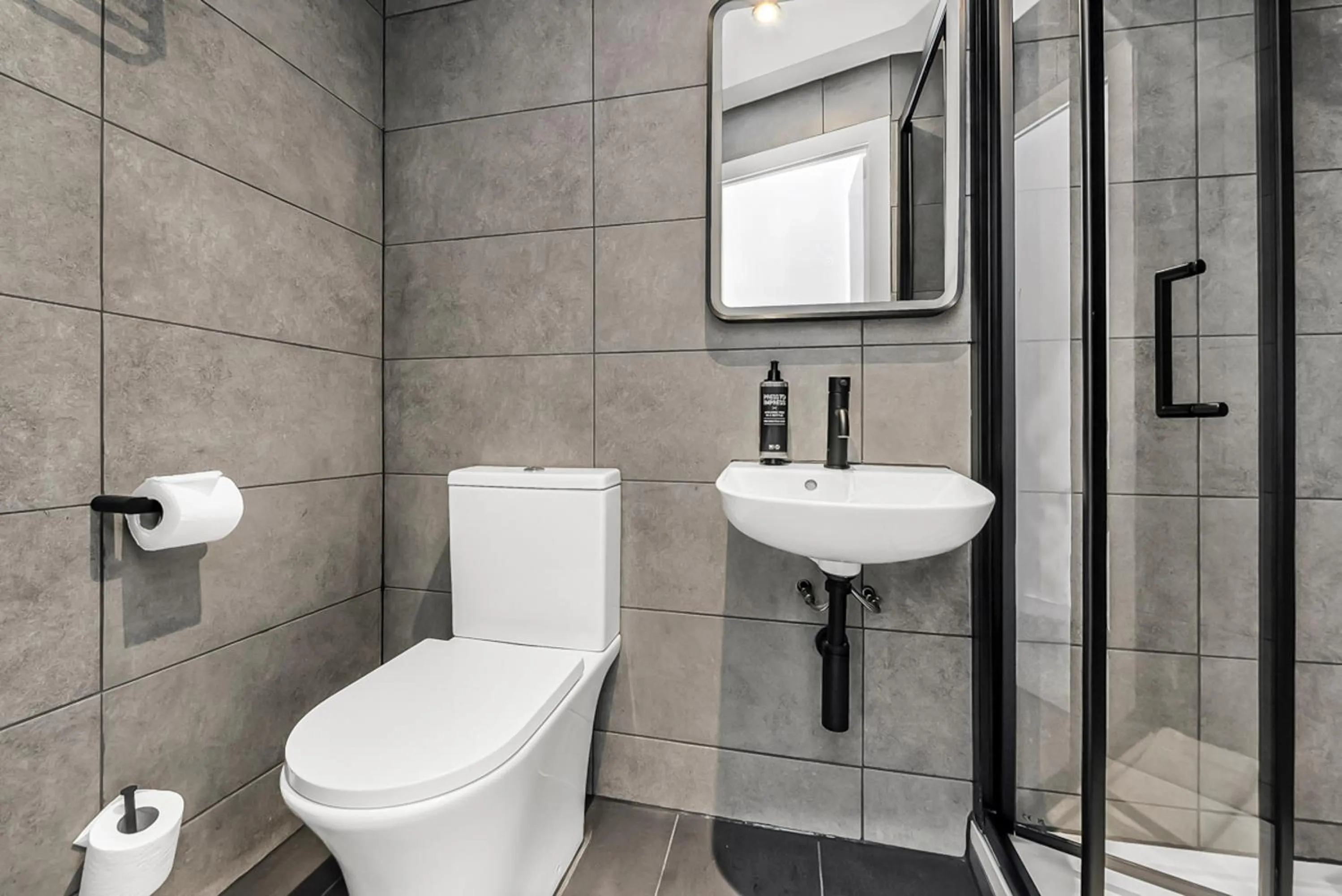 Bathroom in Heeton Concept Hotel - Kensington London