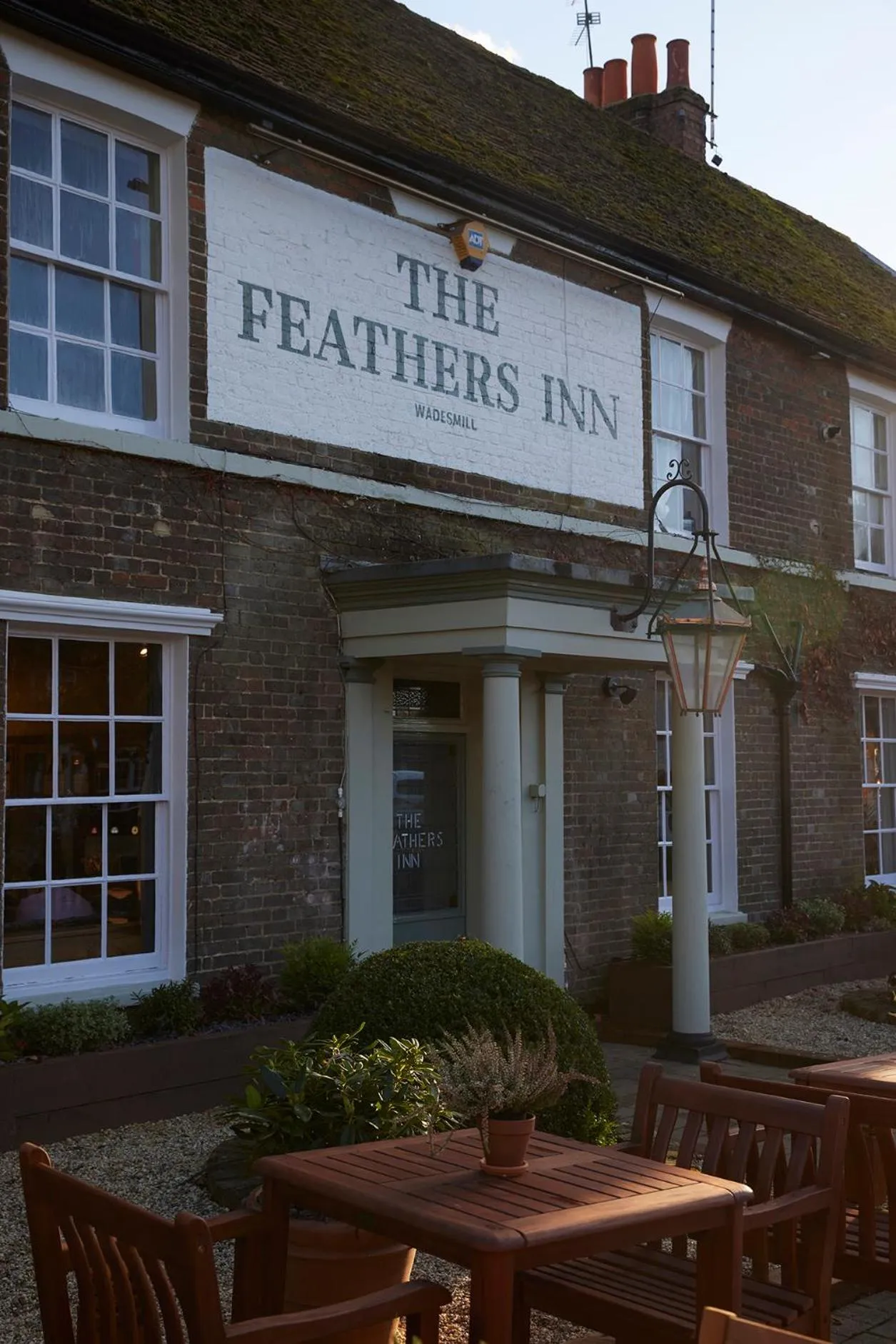 Feathers by Chef & Brewer Collection