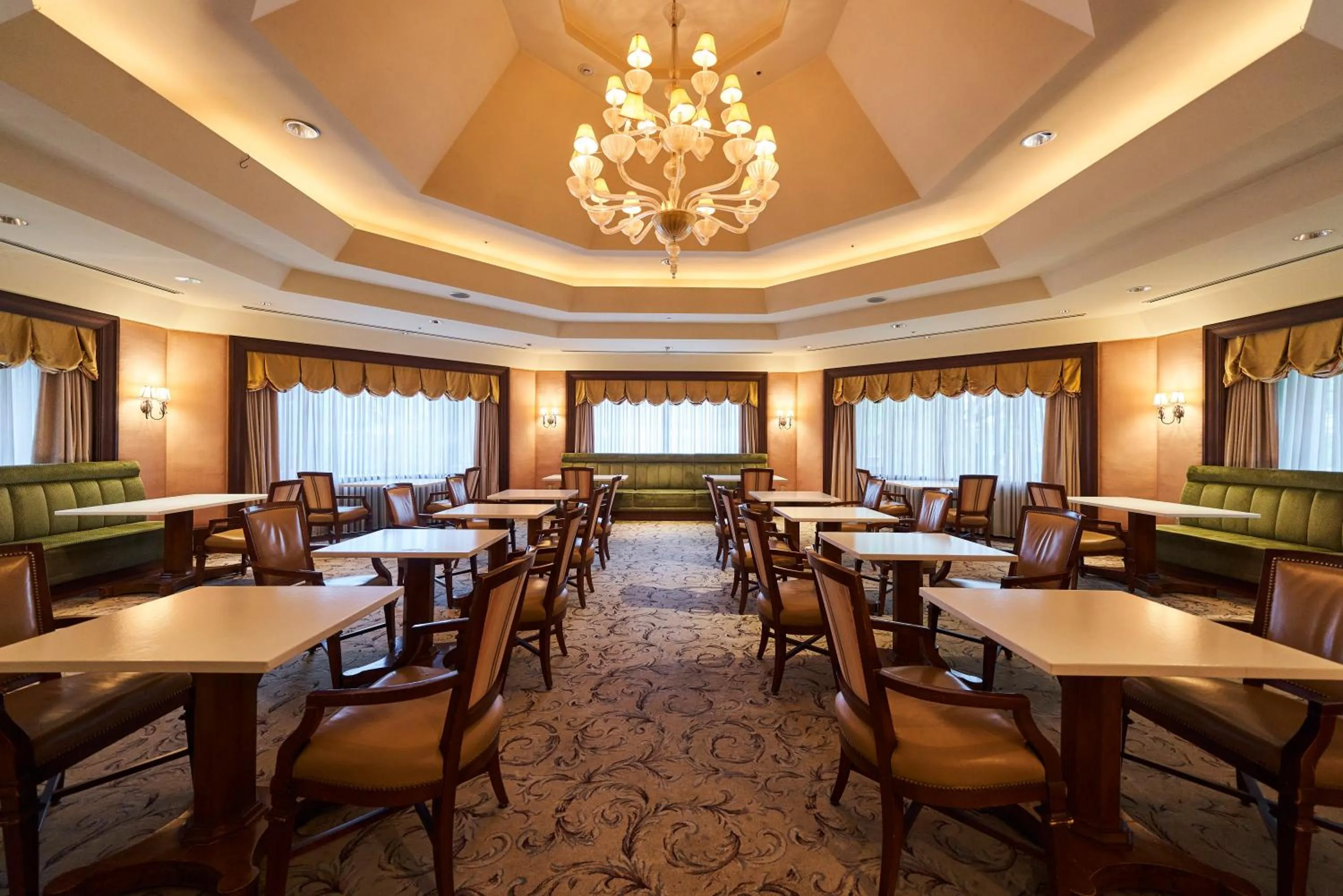 Restaurant/places to eat in Hotel Grand Tiara Minaminagoya