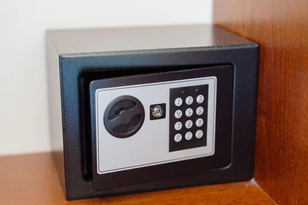 safe in Park Hotel Brussels