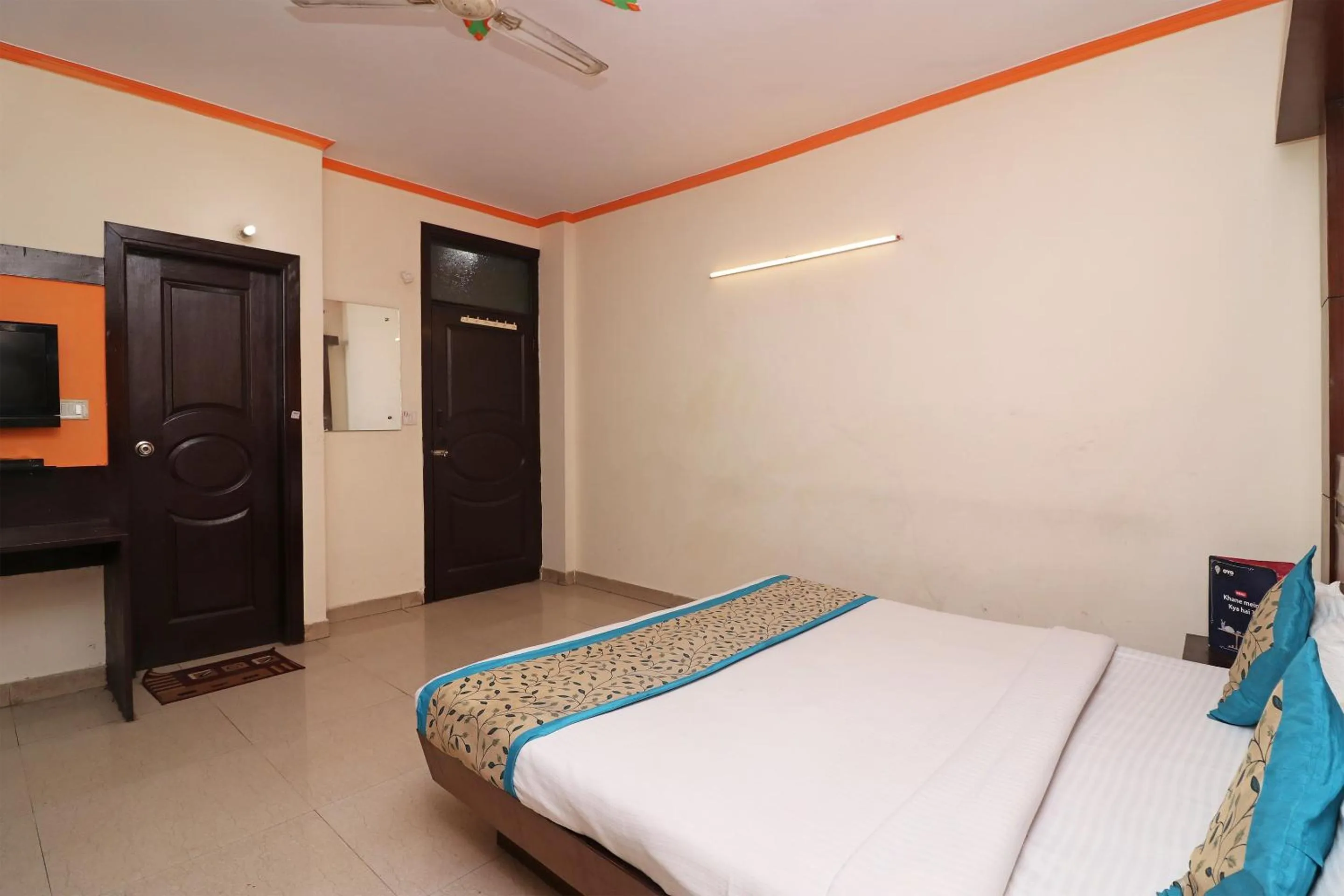 Lobby or reception, Bed in Hotel O Aura Palace Deluxe