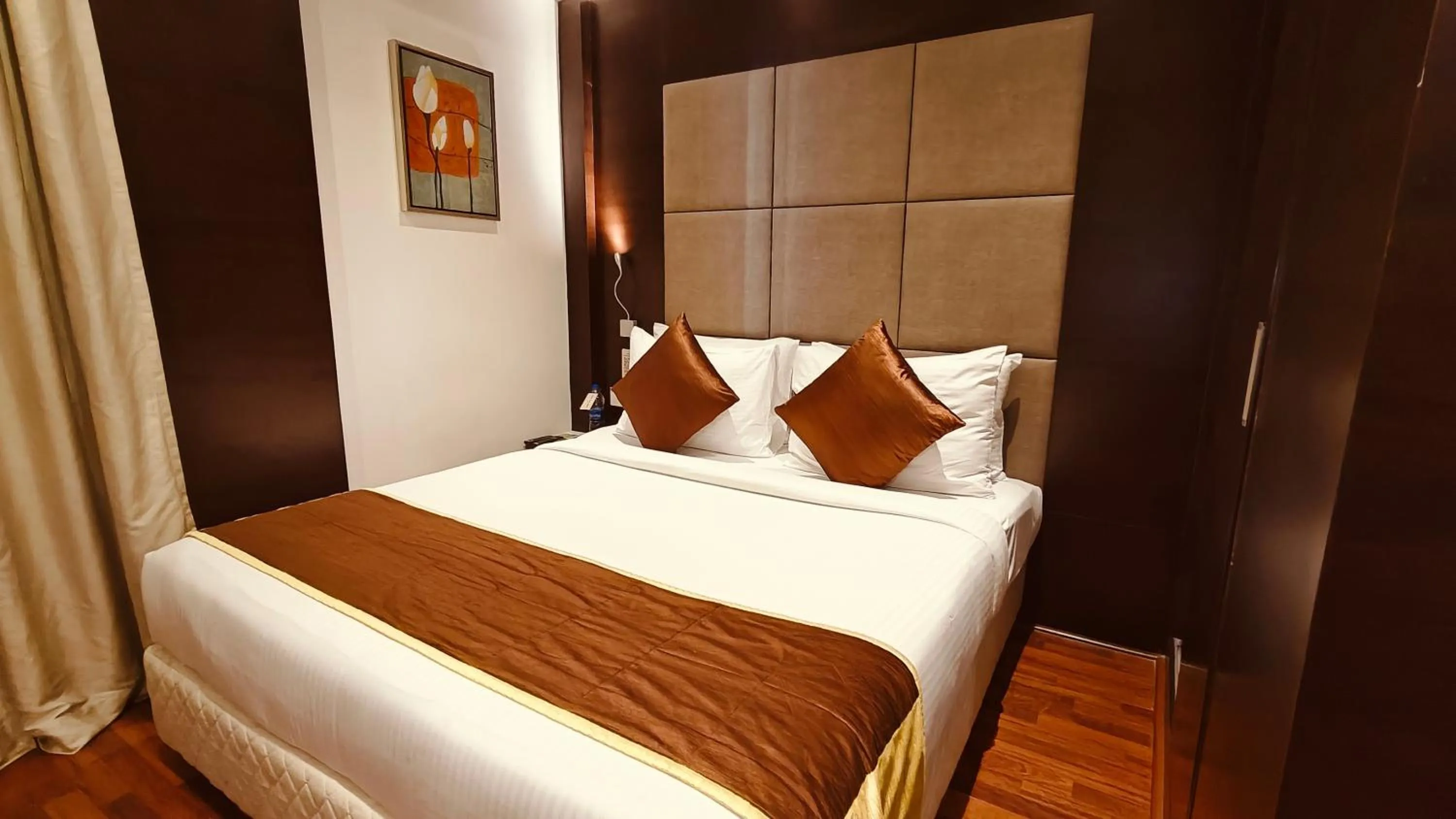 Bed in Khanna Fiesta - A Bergamont Hotel, Vellore