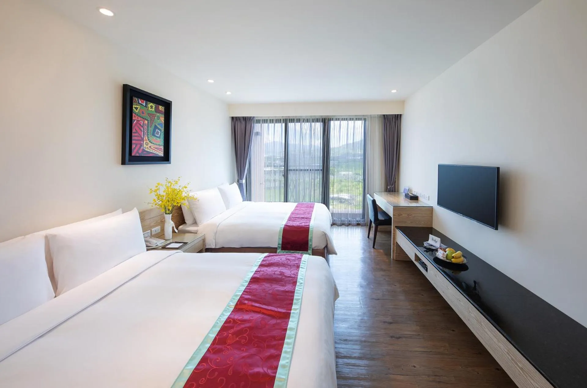 Photo of the whole room, Bed in Naruwan Galaxy Place