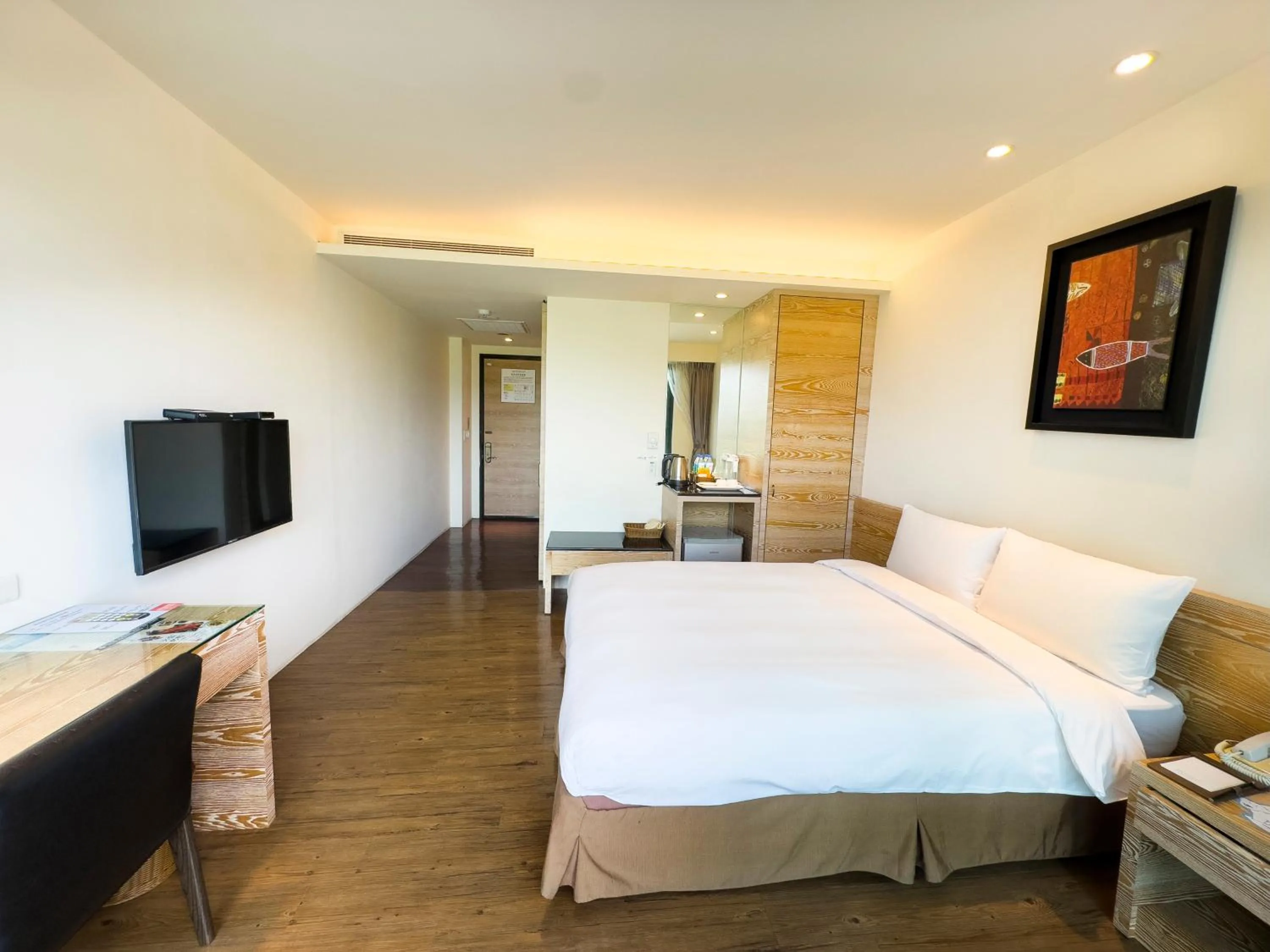 Photo of the whole room, Bed in Naruwan Galaxy Place