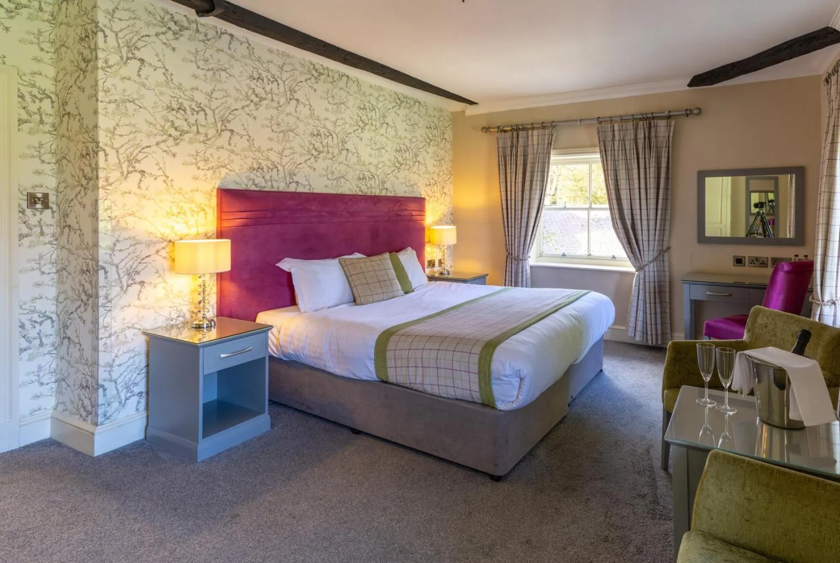 Bedroom, Bed in Hazlewood Castle & Spa