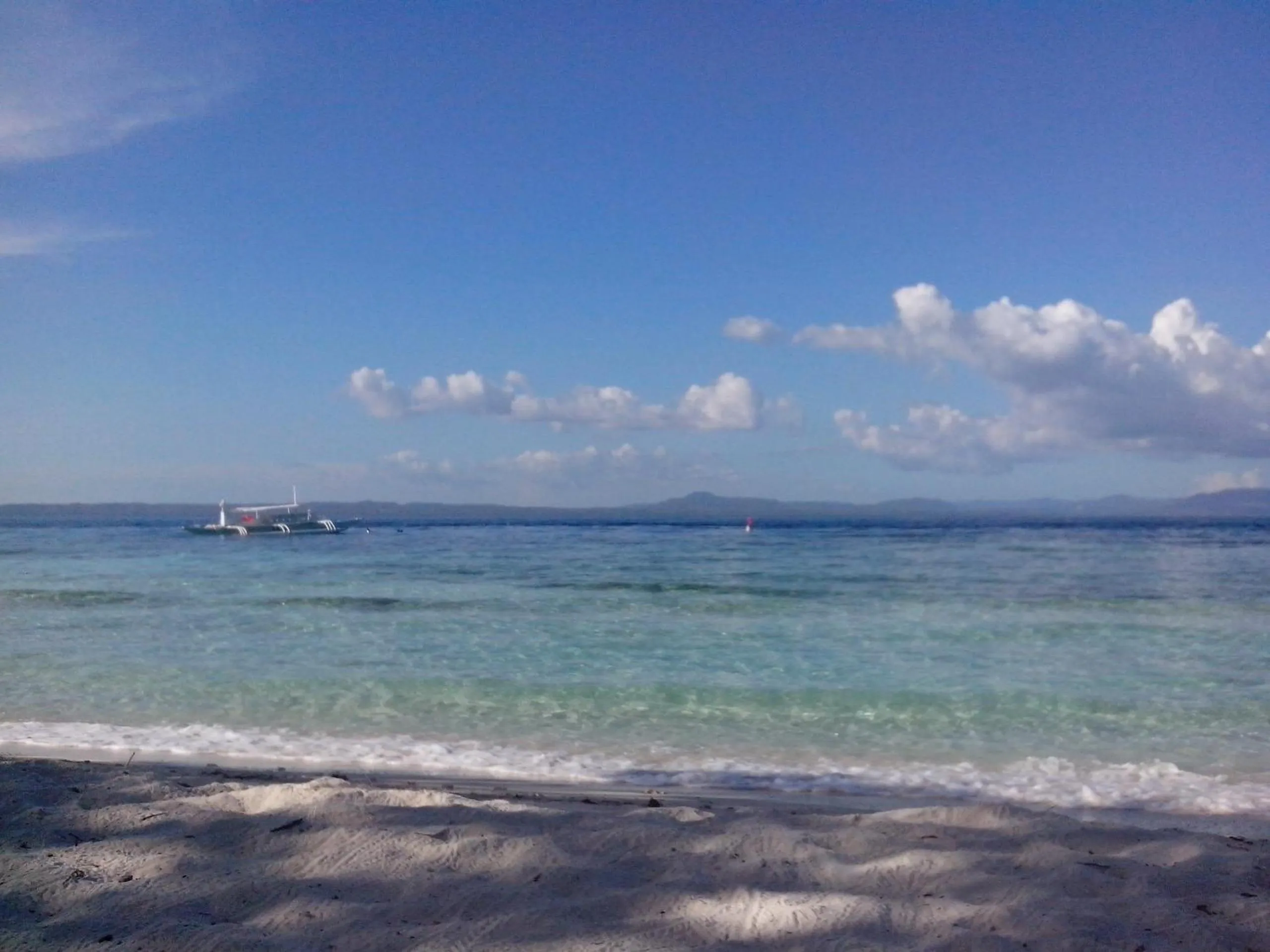 Property building in Shirley's Cottage - Pamilacan Island