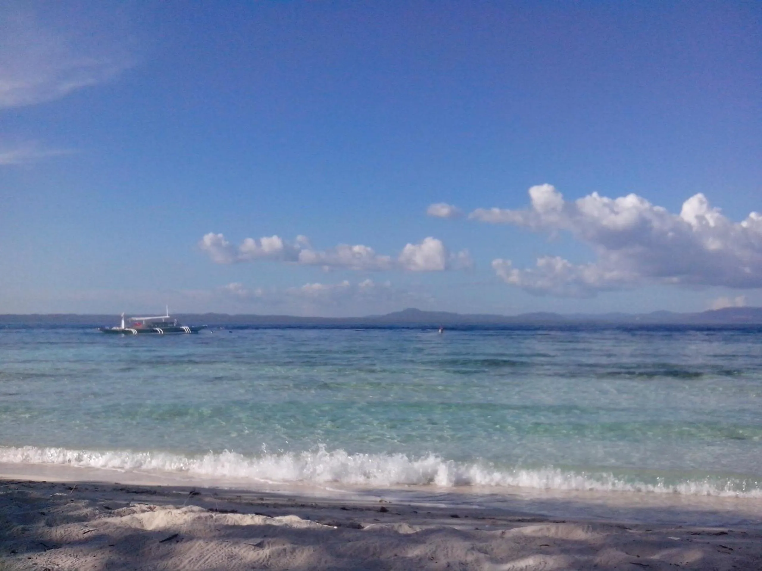 Beach in Shirley's Cottage - Pamilacan Island