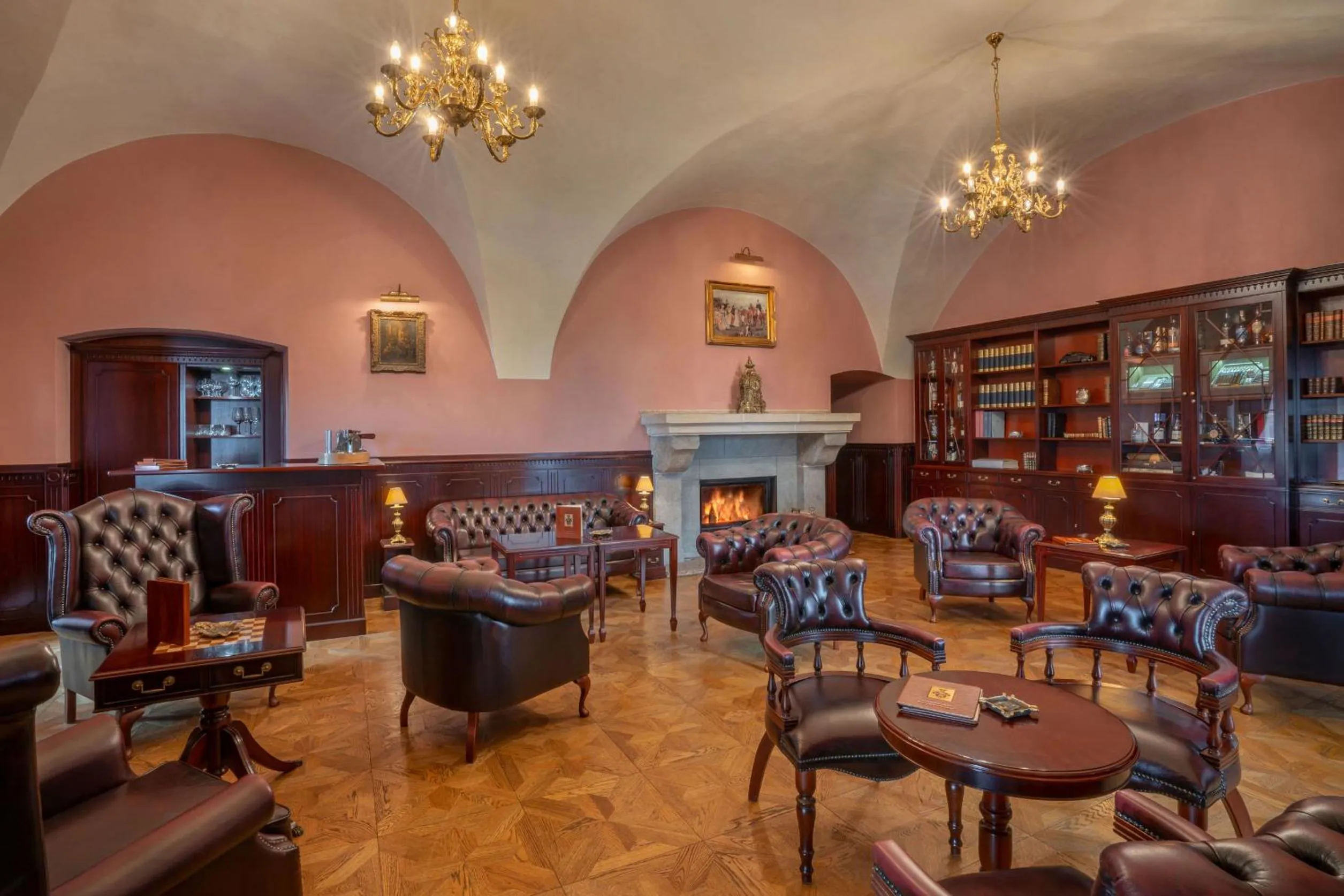 Lounge or bar in Galicia Nueva, castle hotel