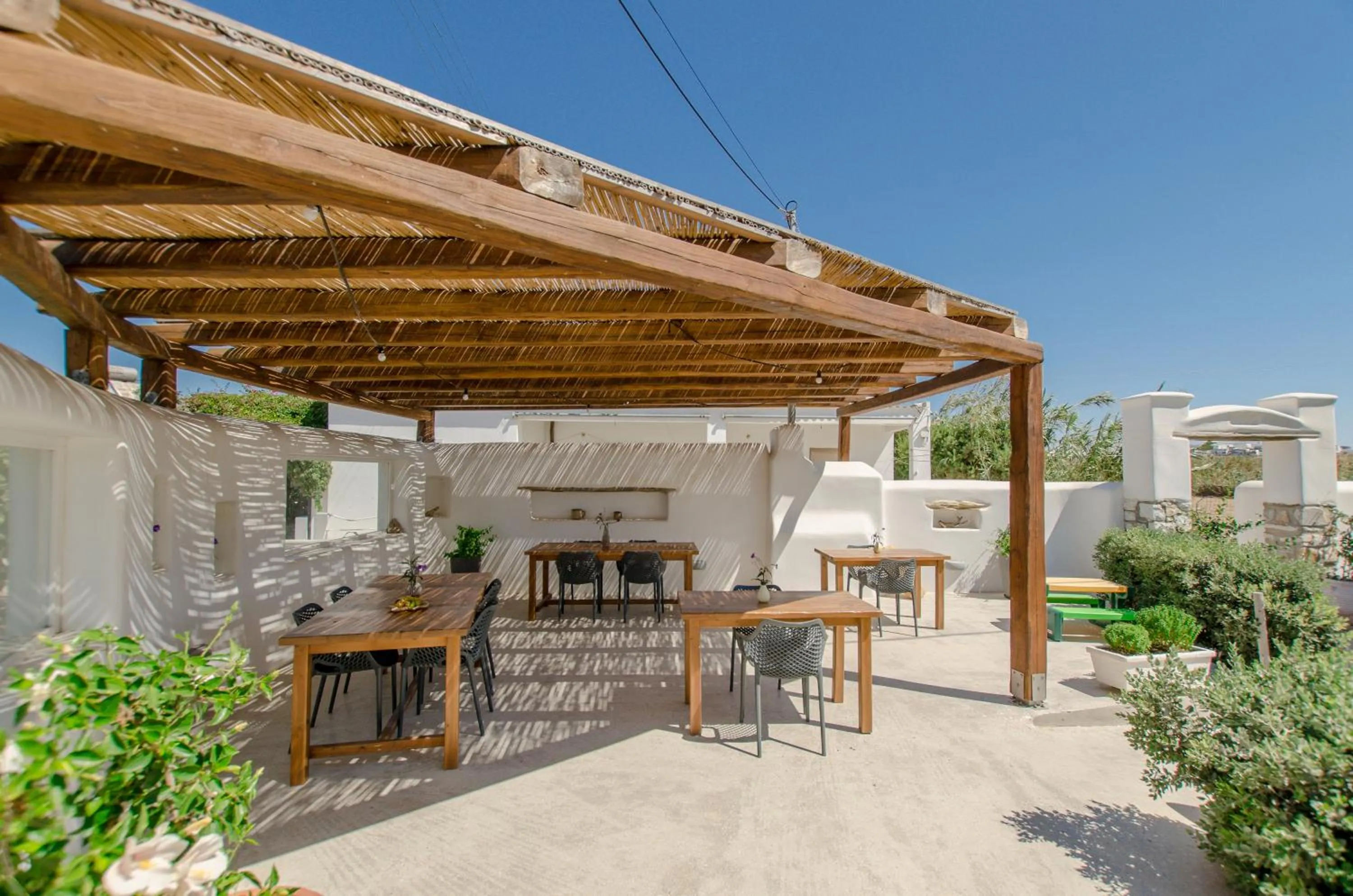 Restaurant/places to eat in Ktima Lino