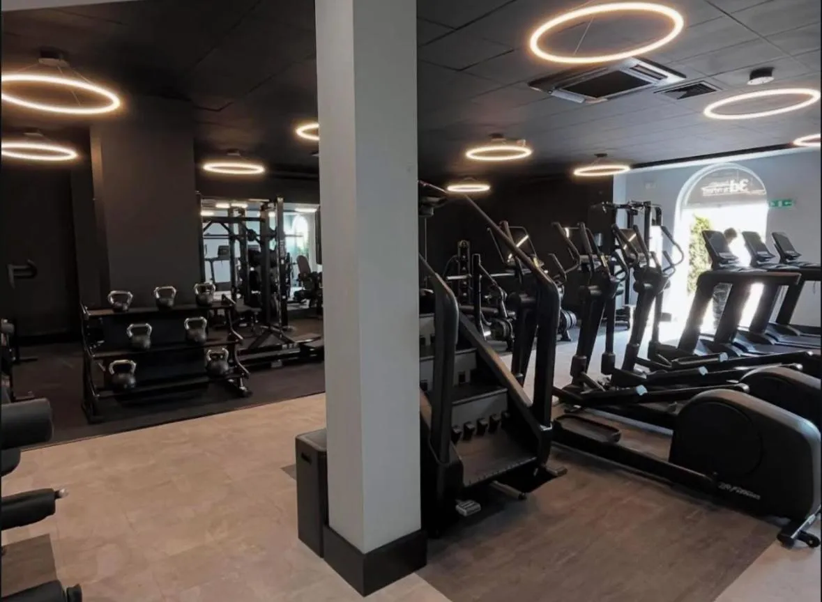 Fitness centre/facilities in Holiday Inn Corby Kettering A43 by IHG