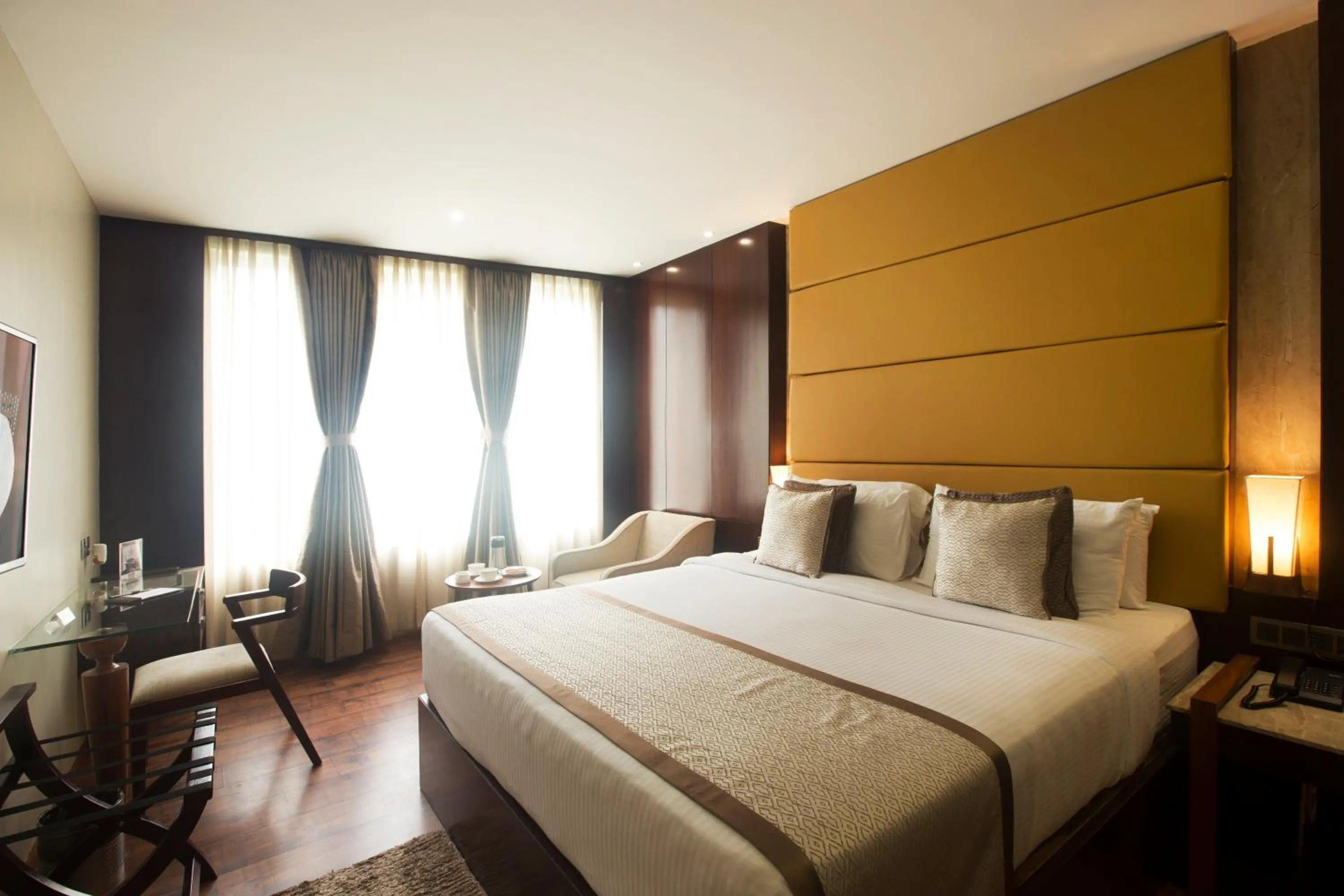 Bedroom, Bed in Sea Shell Coral Cove