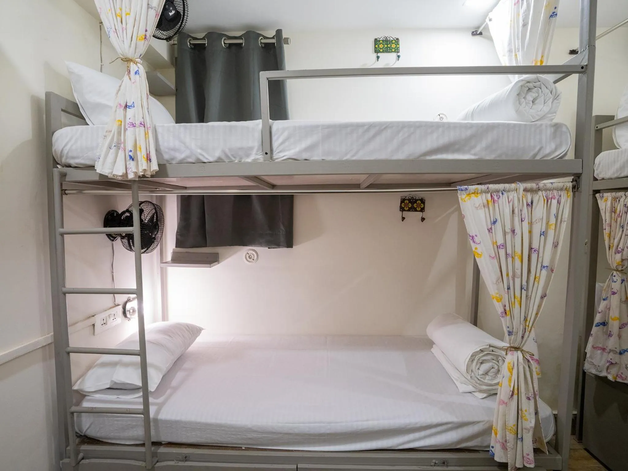 Bed in Moustache Agra