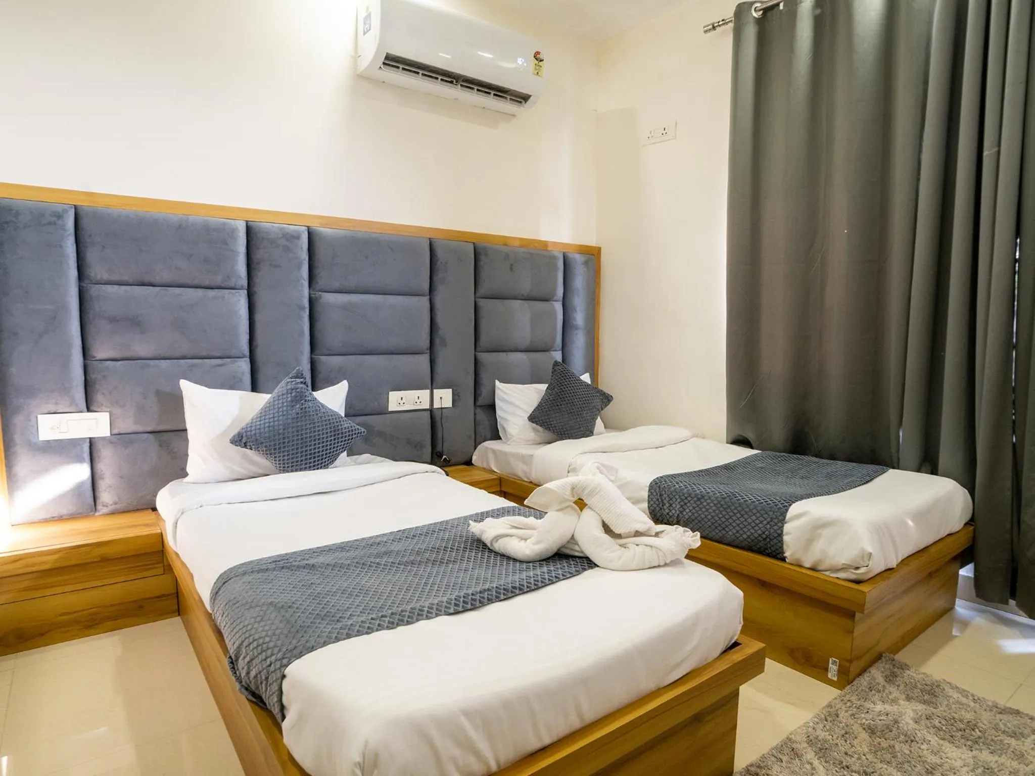 Bed in Moustache Agra