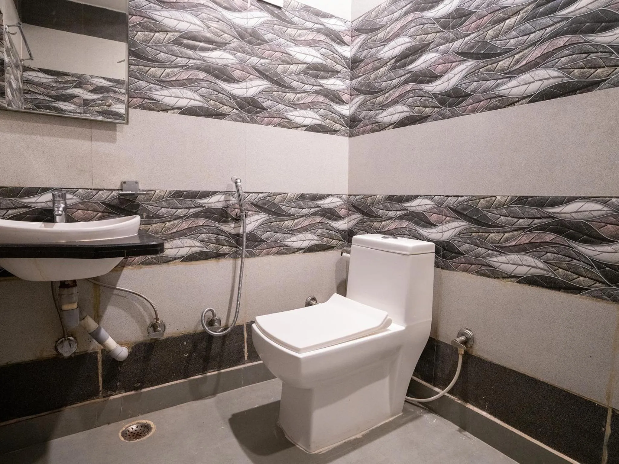 Bathroom in Moustache Agra