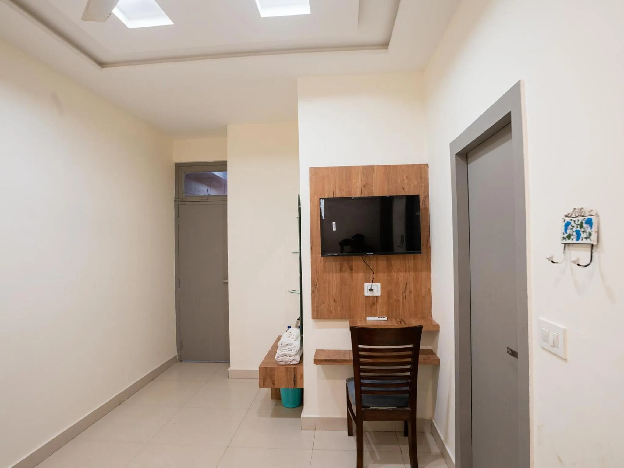 TV and multimedia in Moustache Agra