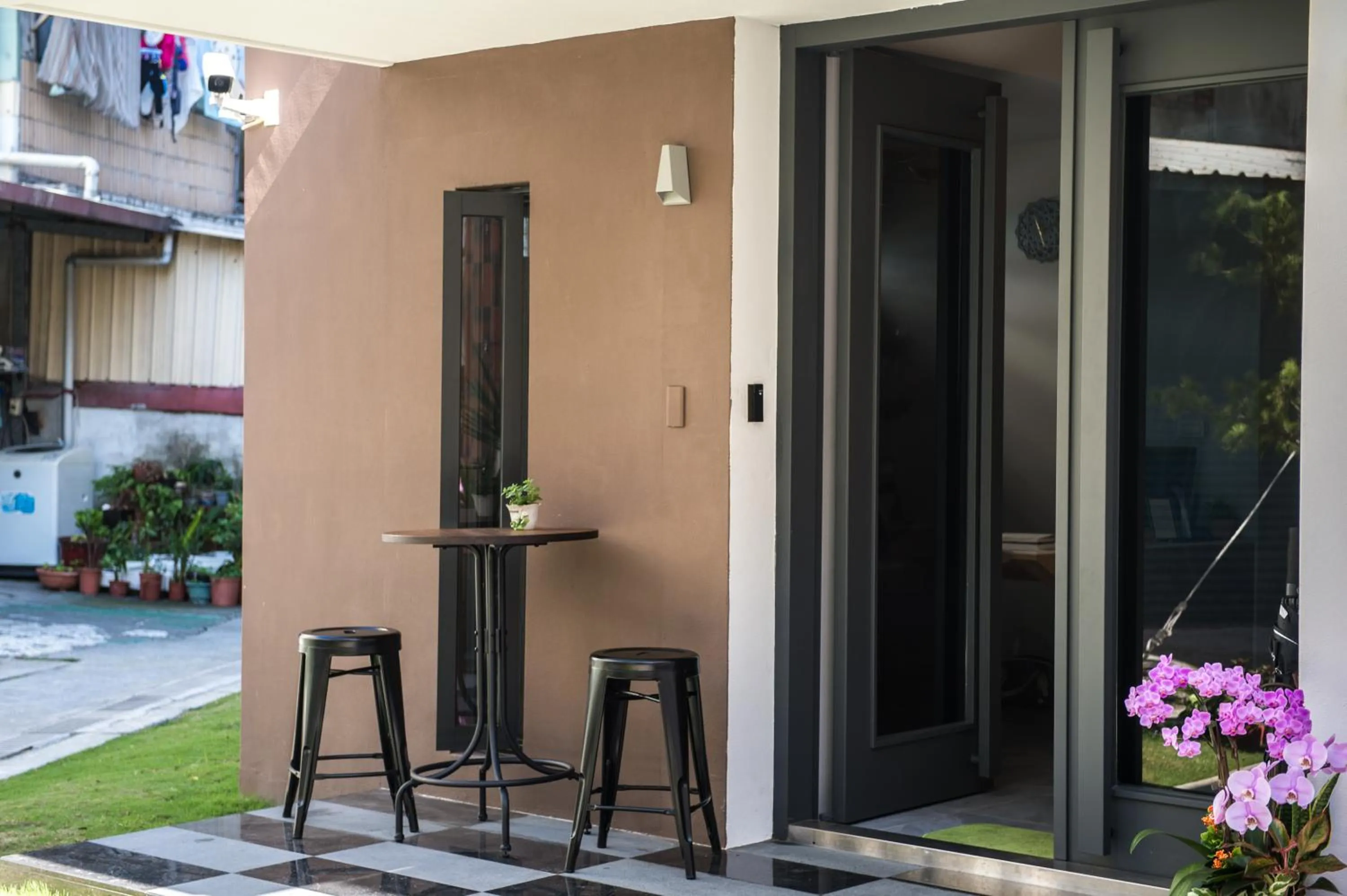 Property building in Timia Homestay