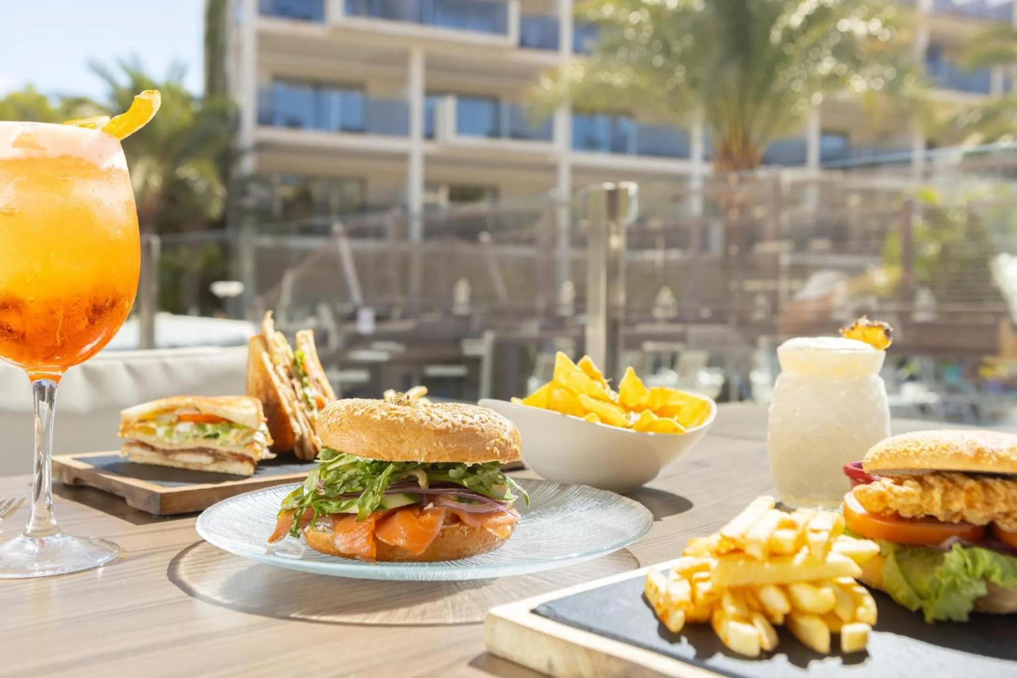 Restaurant/places to eat in Zafiro Palace Palmanova